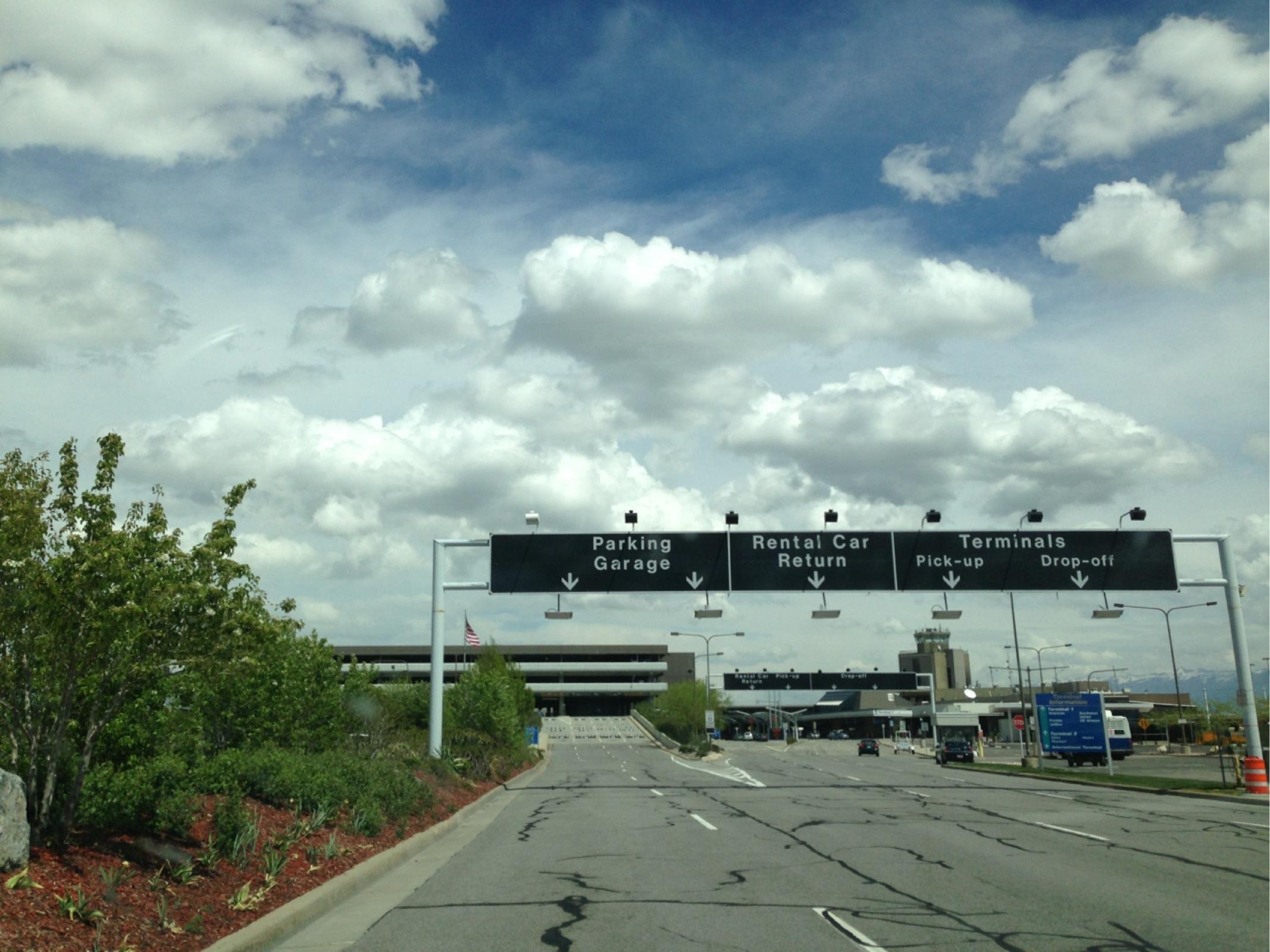 find salt lake city airport parking on maps