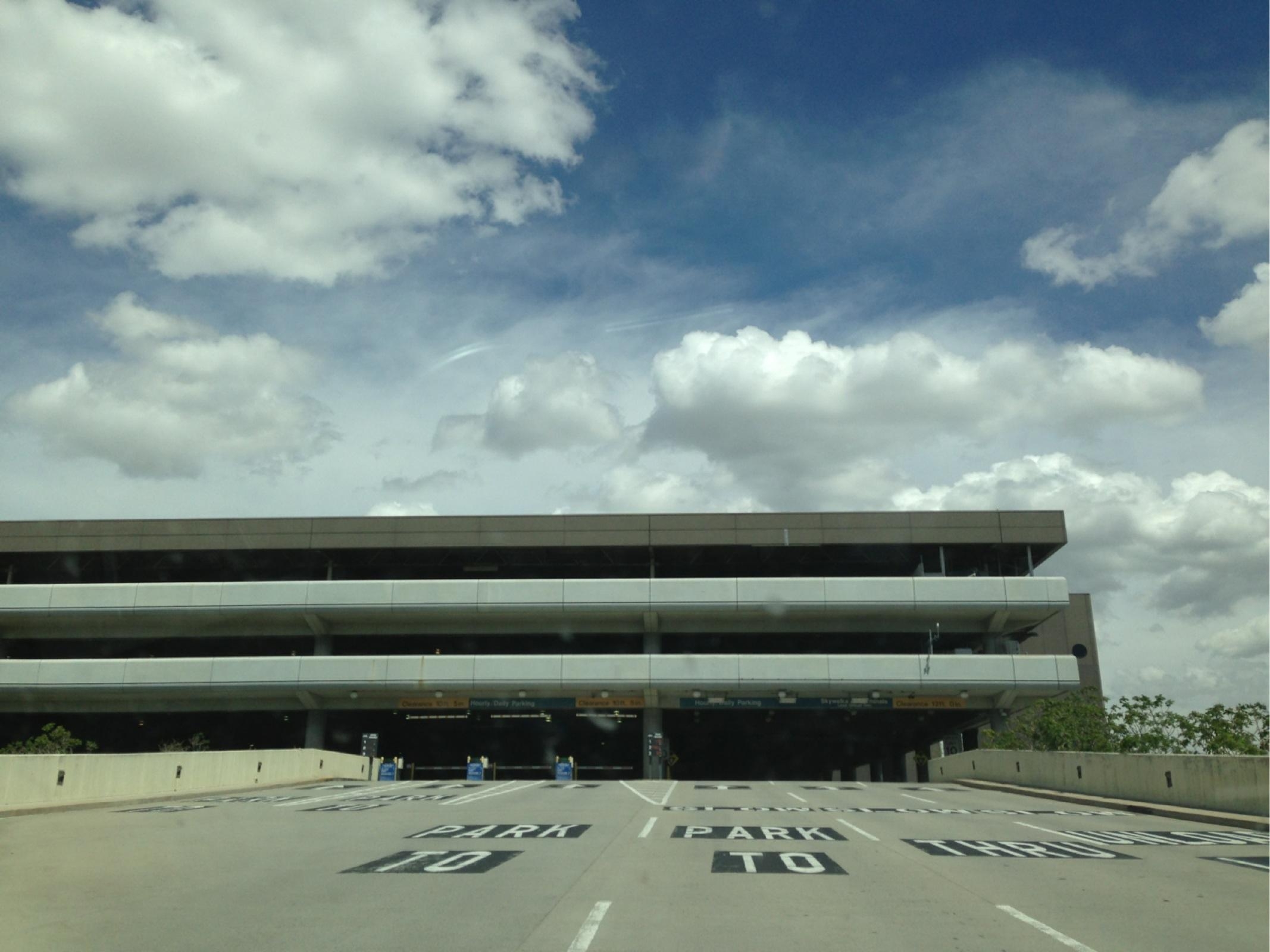 salt lake city airport parking garage restrictions