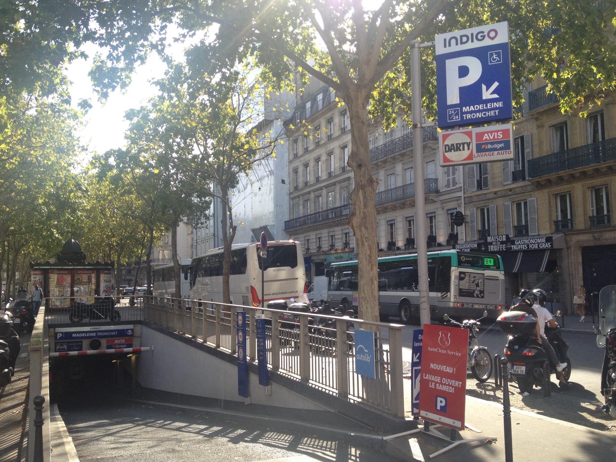 Madeleine Tronchet Parking In Paris Parkme