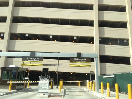 Dunn Loring-Merrifield Station Metro Parking Garage - Parking in Vienna ...