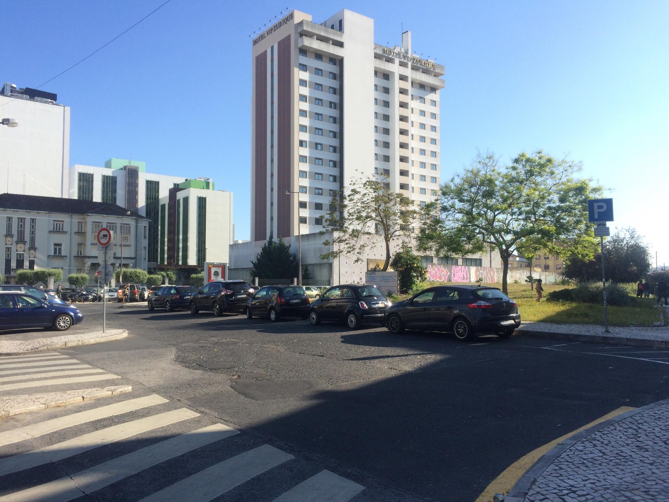 Avenida 5 de Outubro 208 Parking  Parking in Lisboa  ParkMe