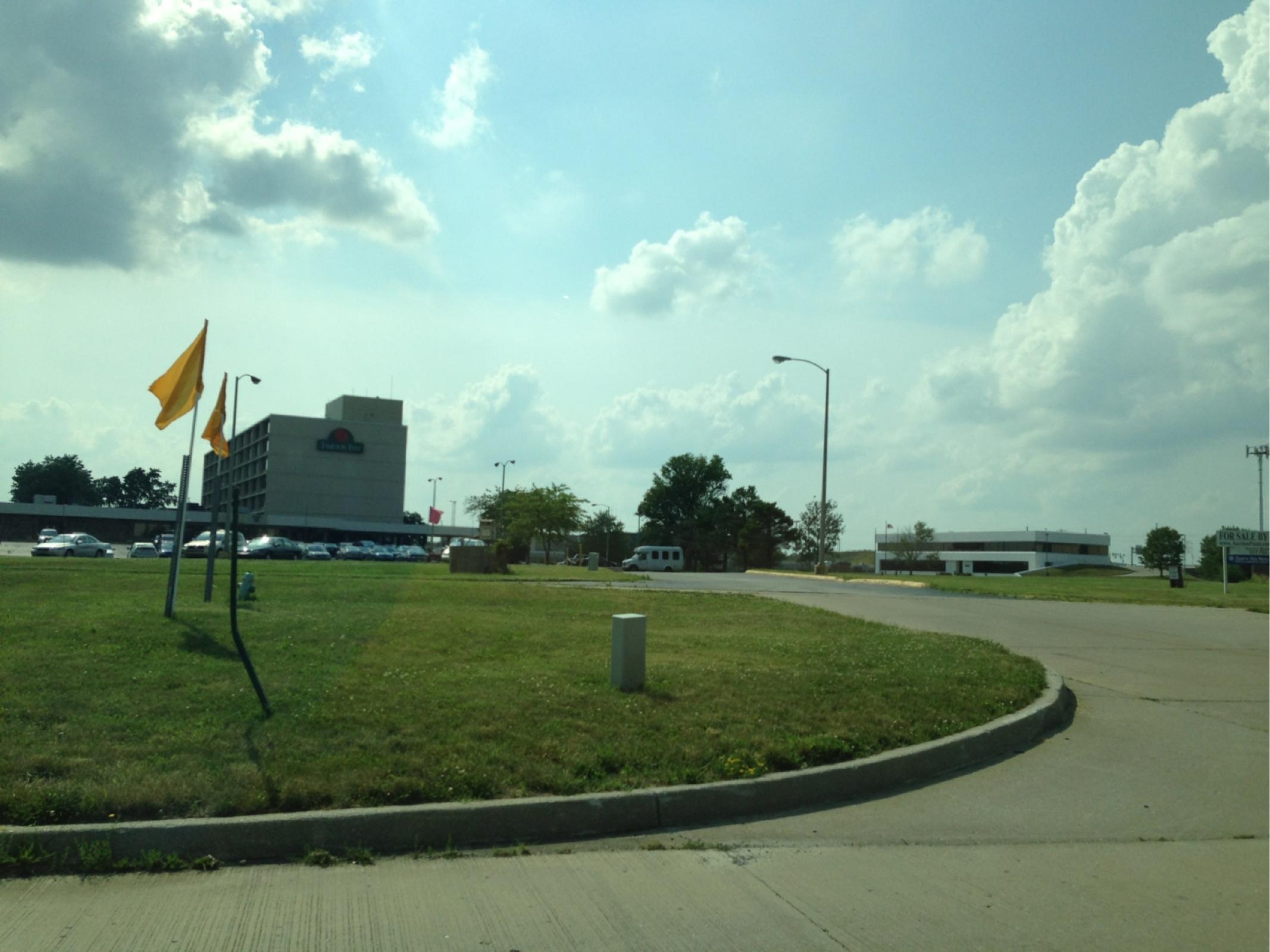 Indiana Hotel Parking:  Don't Get Stuck! Your Ultimate Guide