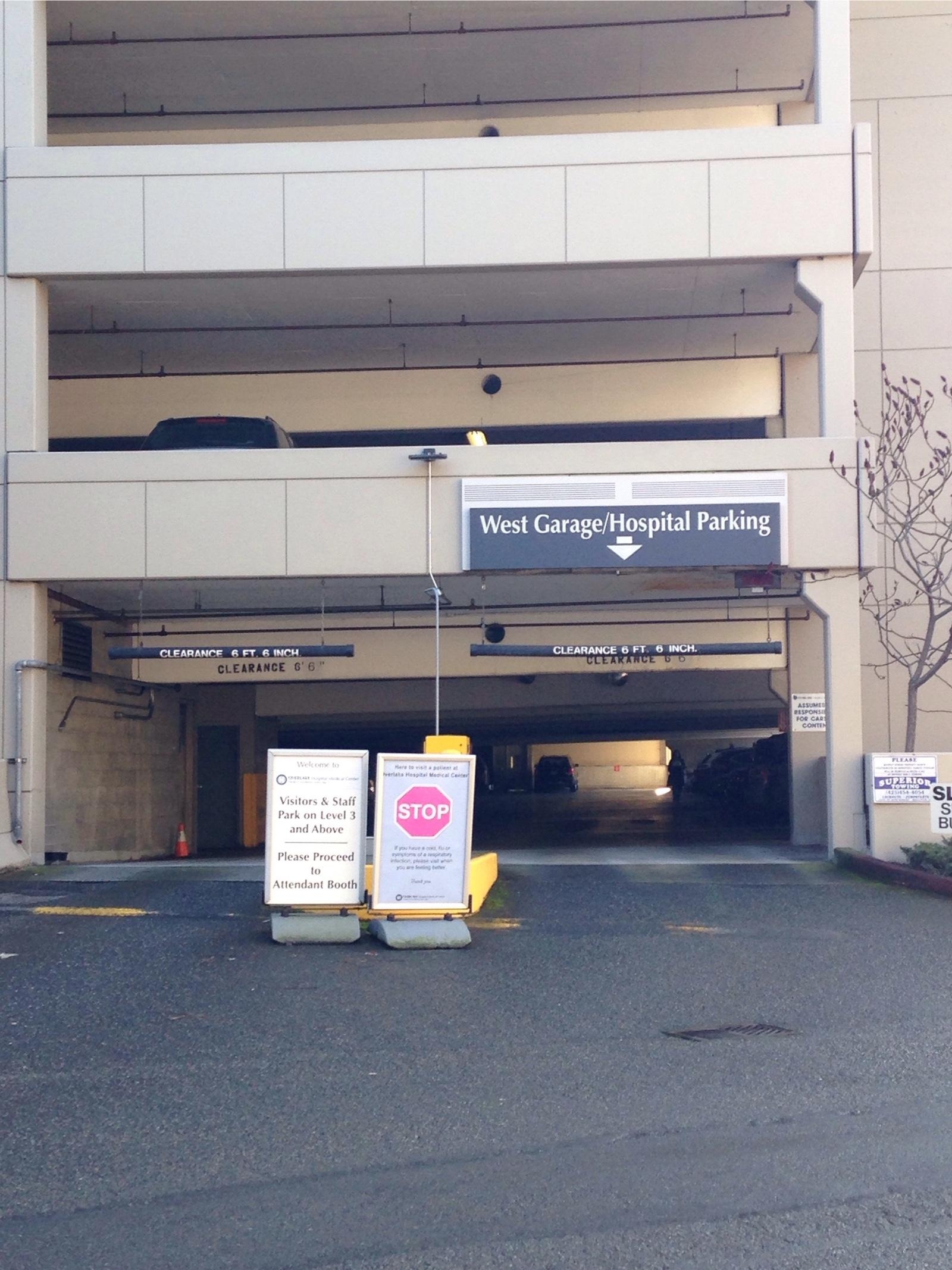 West Garage Parking in Bellevue ParkMe