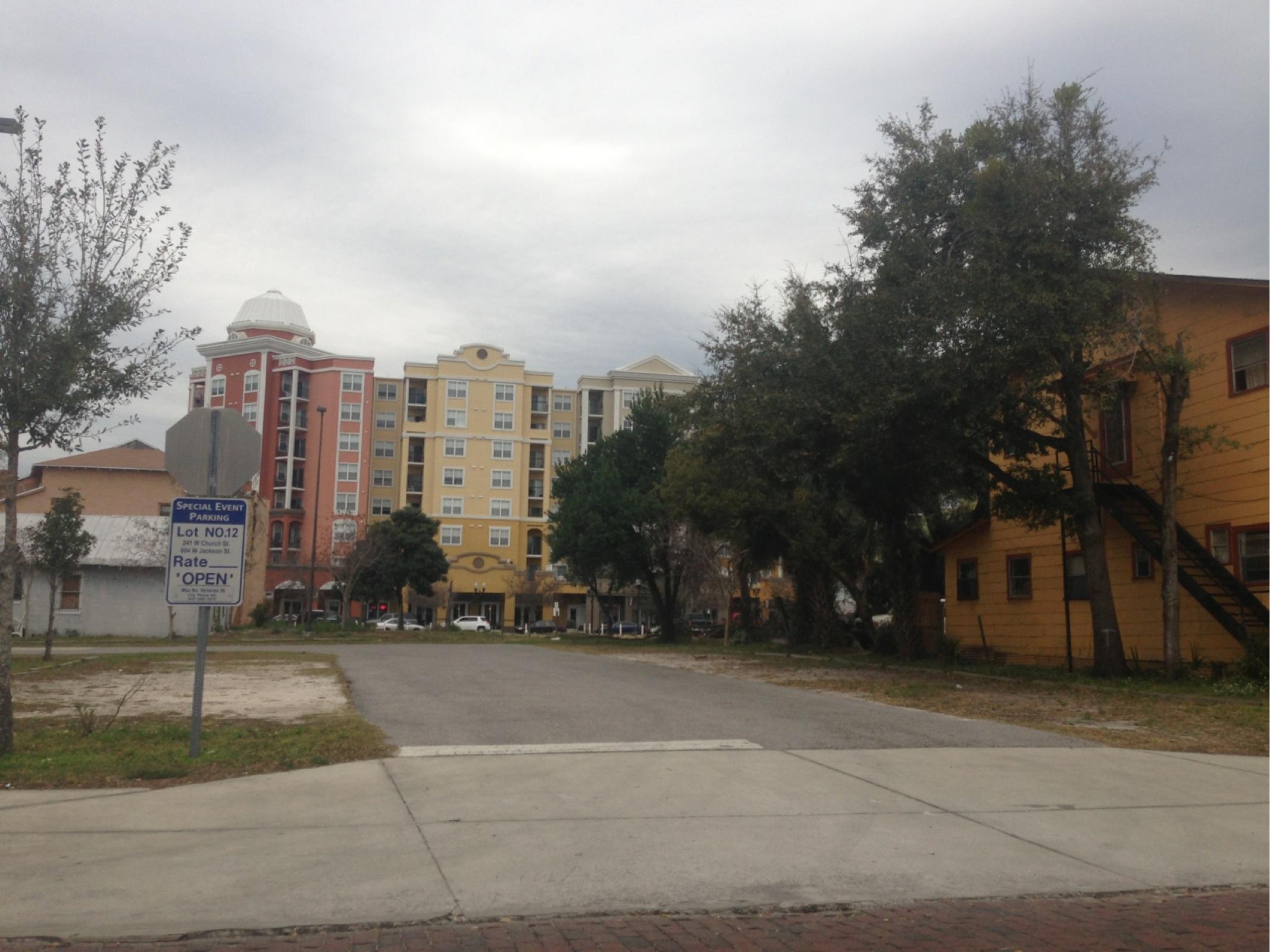 Lot No. 12 Parking in Orlando ParkMe