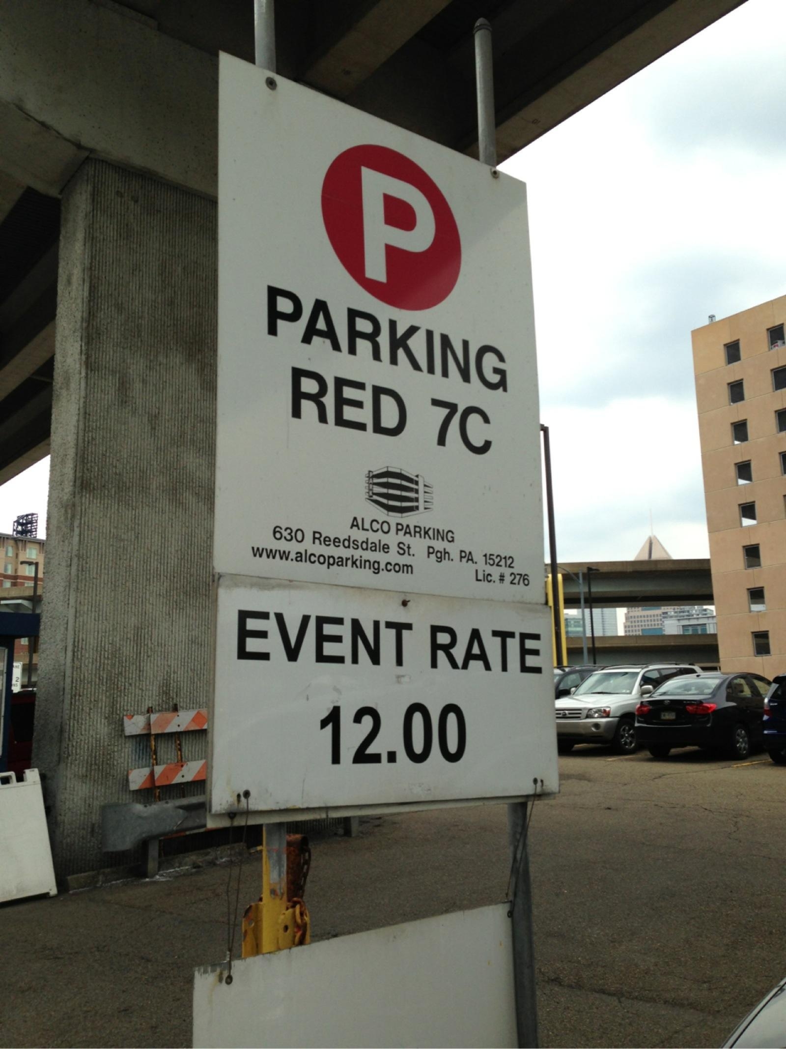 Parking Red 7C Pysäköinti paikassa Pittsburgh ParkMe