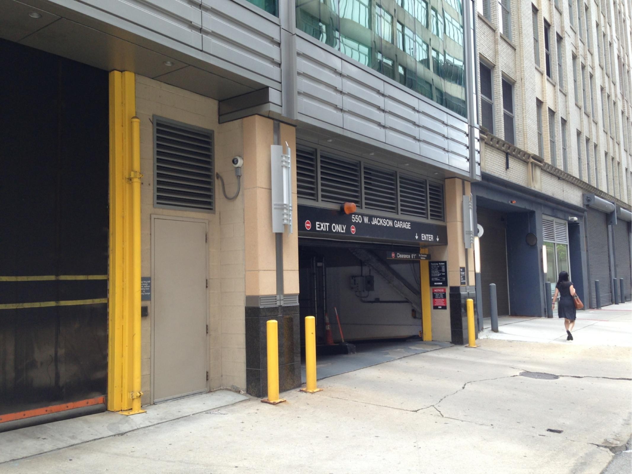 550 W. Jackson Garage - Parking In Chicago | ParkMe