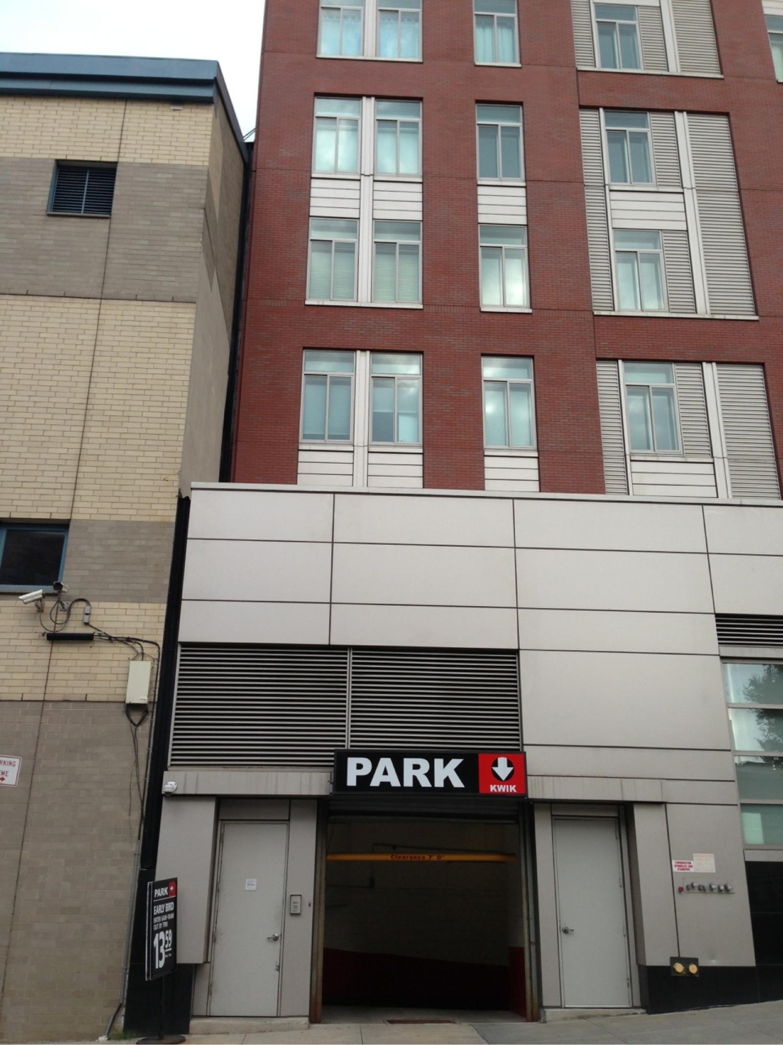 85 Adams St Garage Parking in Brooklyn ParkMe