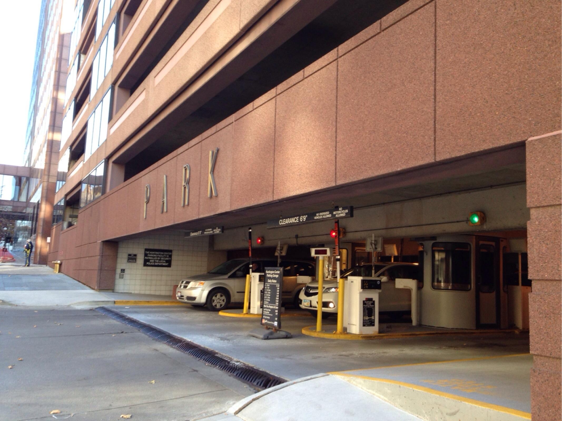 Huntington Center Parking Garage - Parking in Columbus | ParkMe