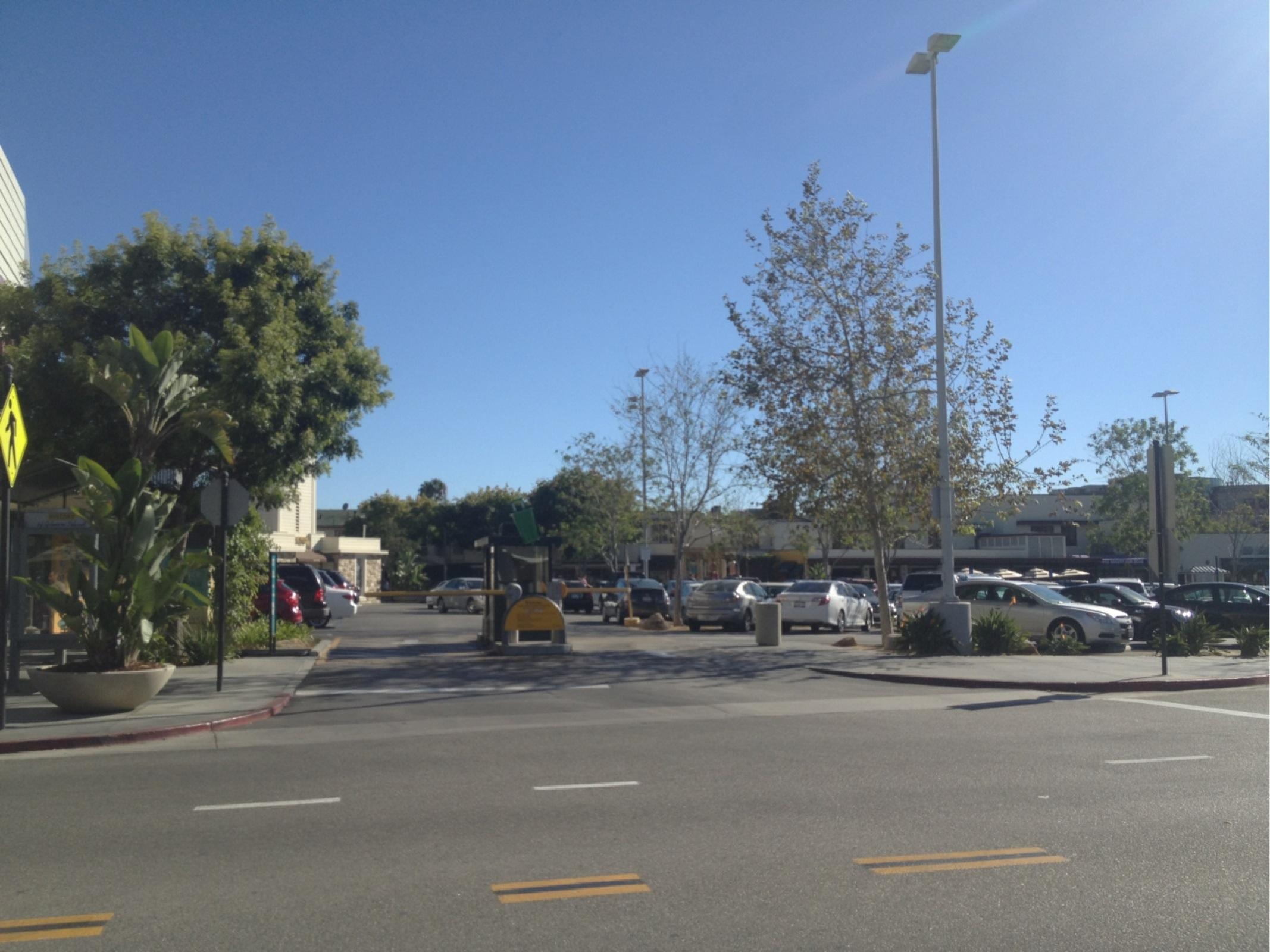 Farmers Market - Parking in Los Angeles | ParkMe