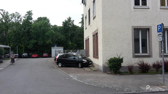 Augsburger Str 380 Parking Parkplatz In Stuttgart Parkme