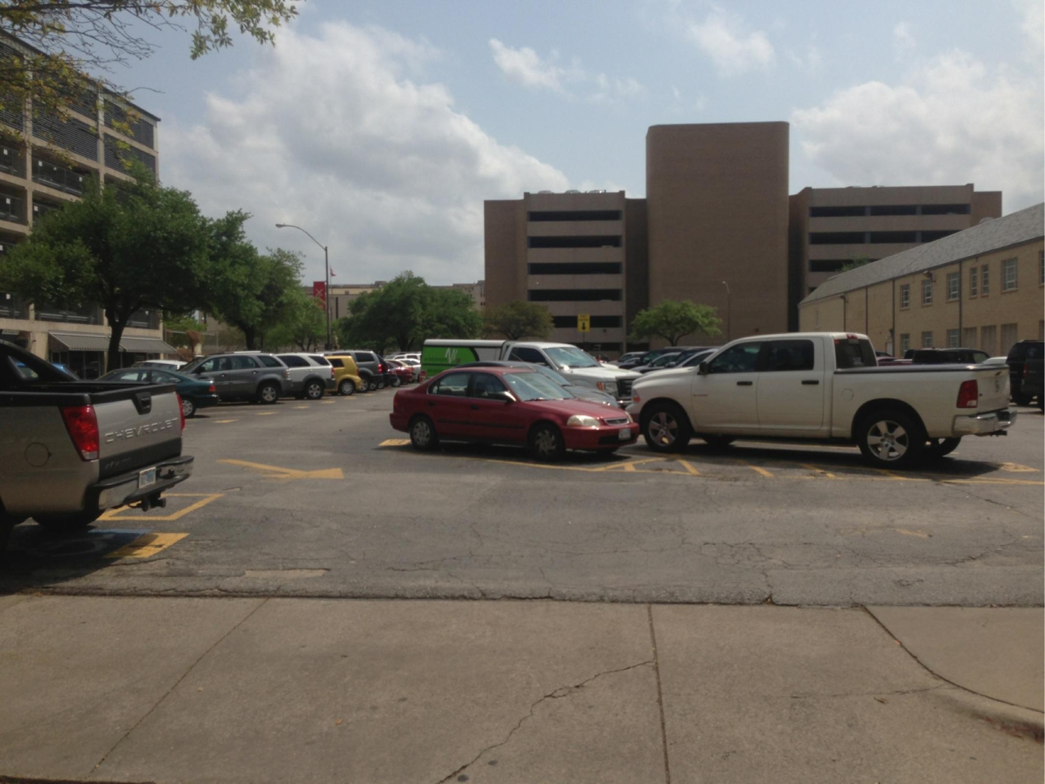 Platinum Parking Lot 237 Parking in Fort Worth ParkMe