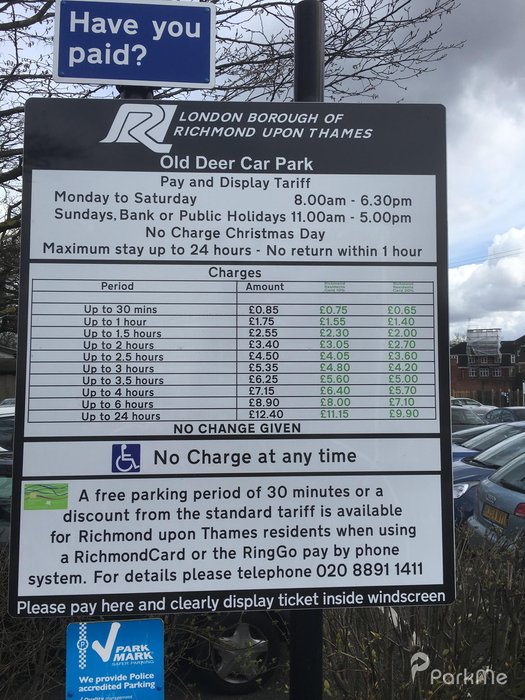 Old Deer Car Park Parkplatz in Richmond ParkMe