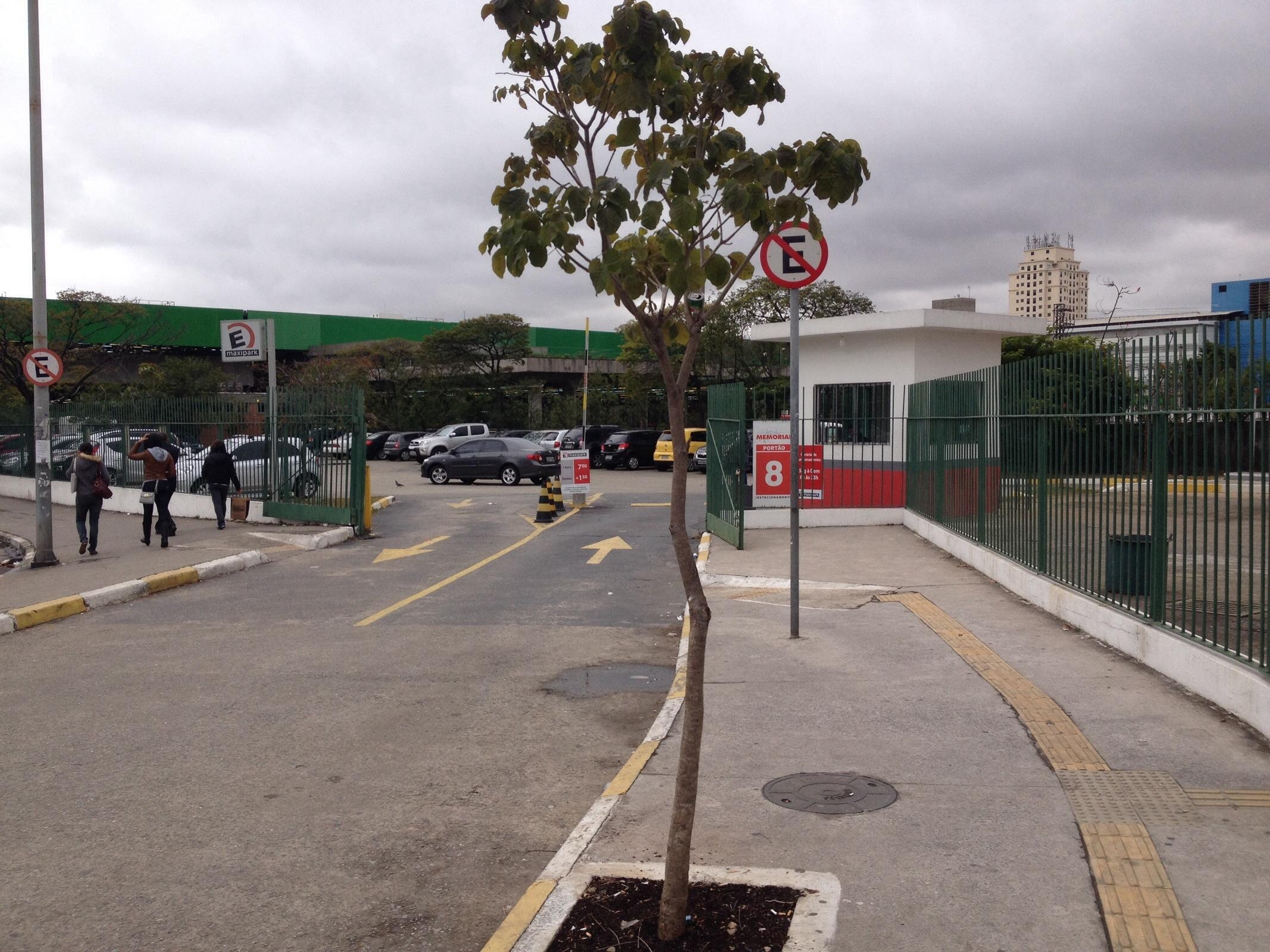 Estacionamentos Rodoviária Barra Funda em São Paulo ParkMe