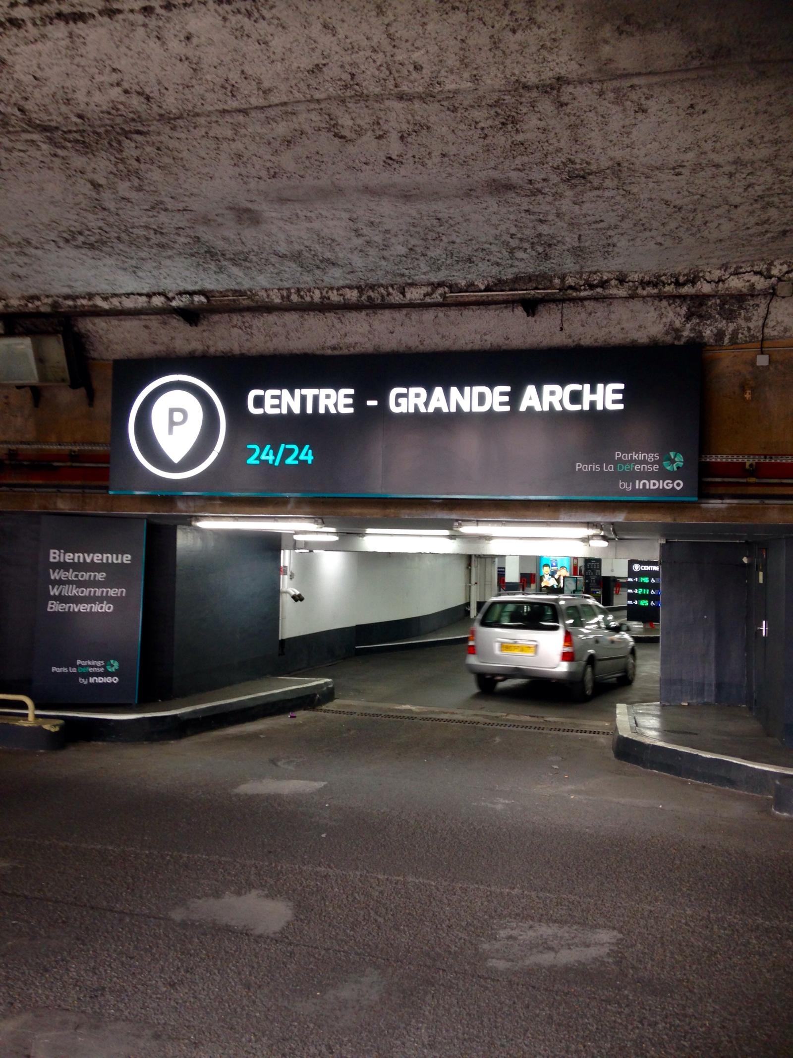 Centre Grande Arche Parking in Courbevoie ParkMe