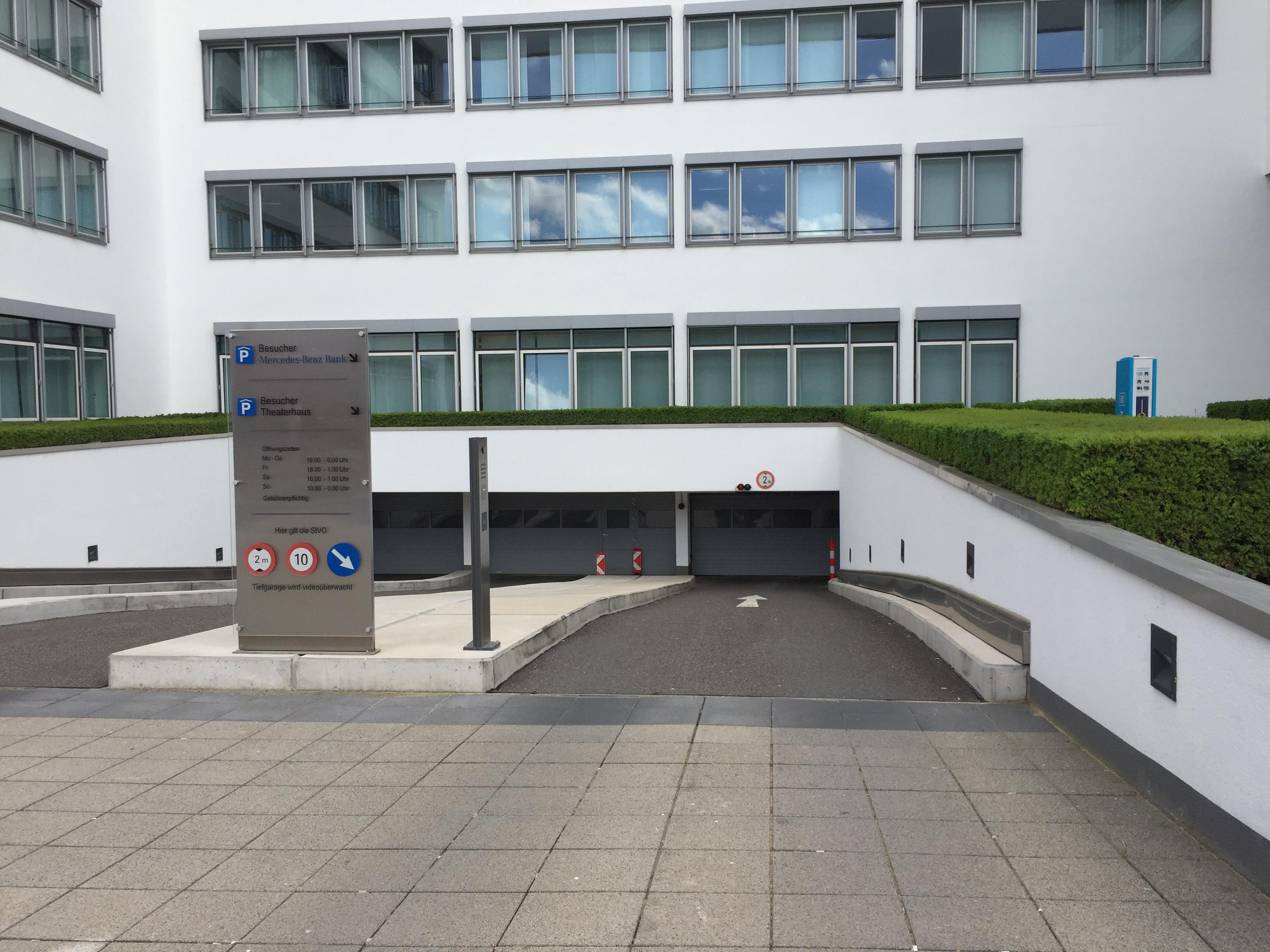 Mercedes-Benz Bank - Parking in Stuttgart | ParkMe