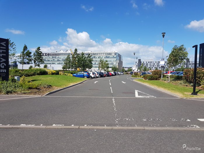 Book a parking spot in ParkBee Village Hotel Cardiff car park