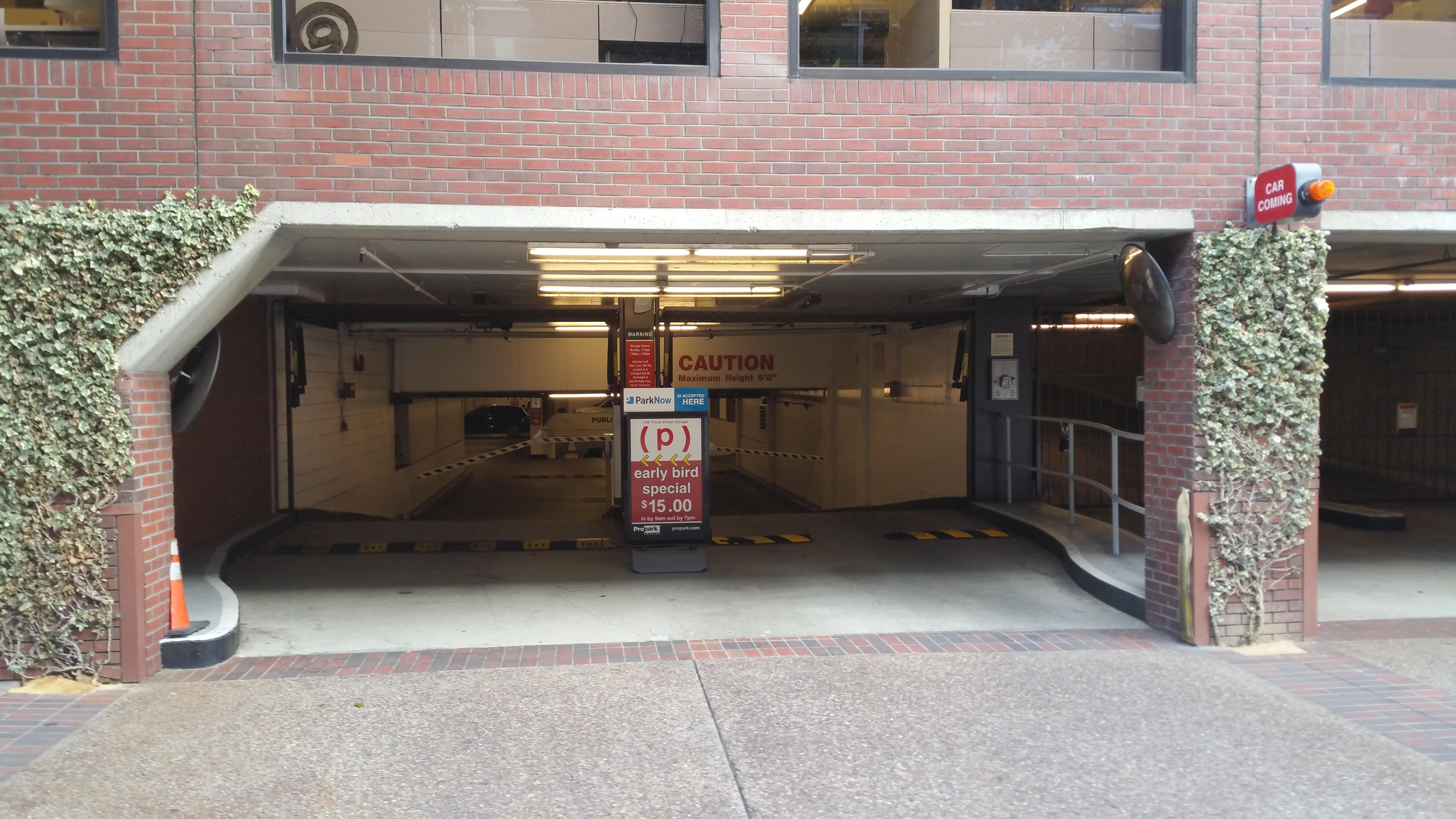 750 Front Street Garage Parking In San Francisco Parkme