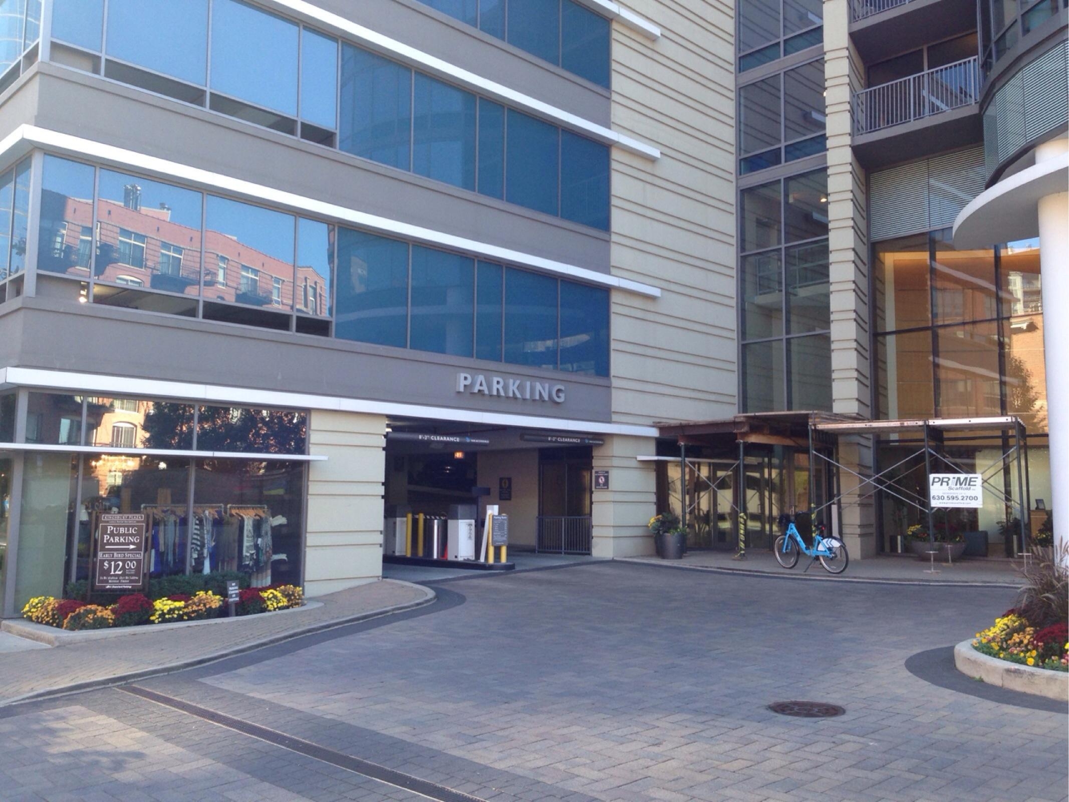 Kingsbury Plaza Parking in Chicago ParkMe