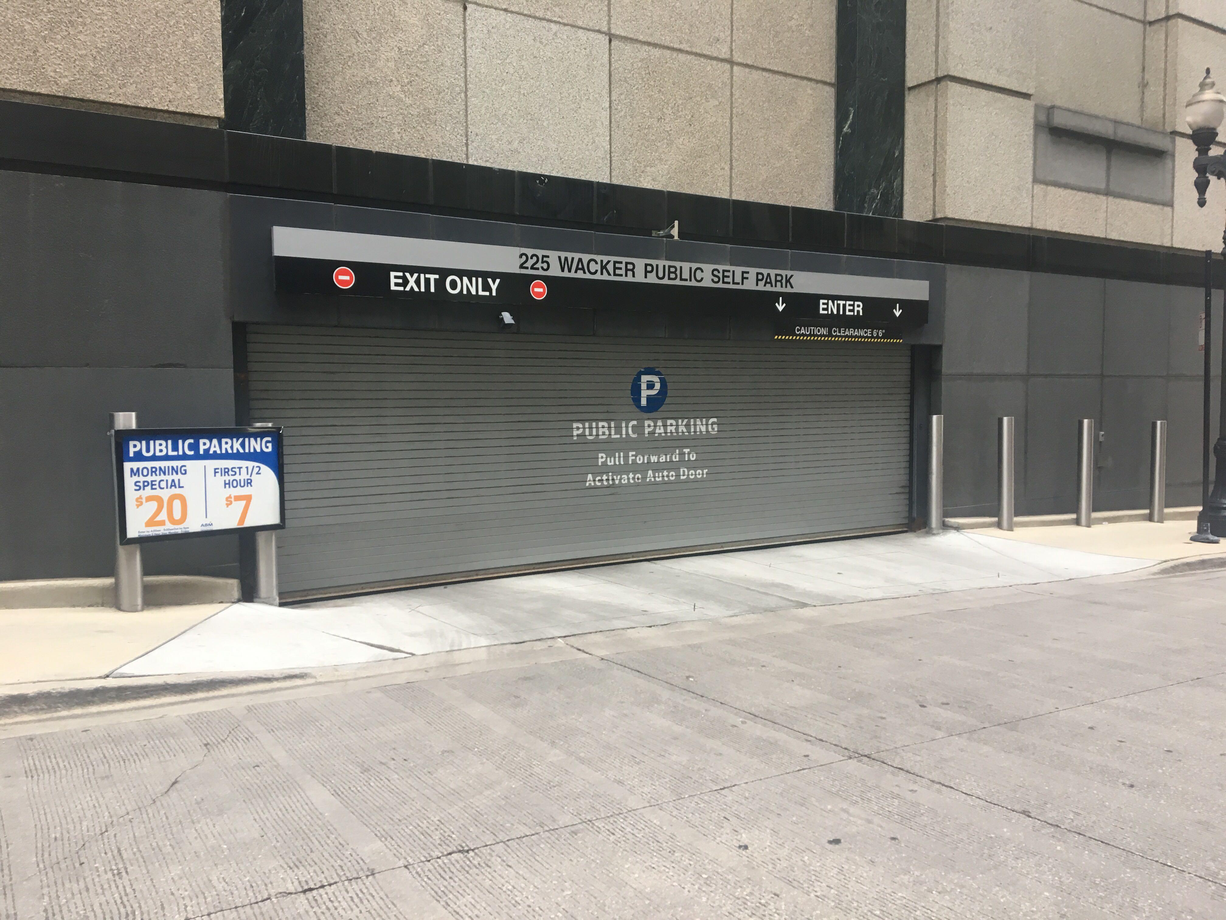 225 W Wacker Dr Garage - Parking in Chicago | ParkMe