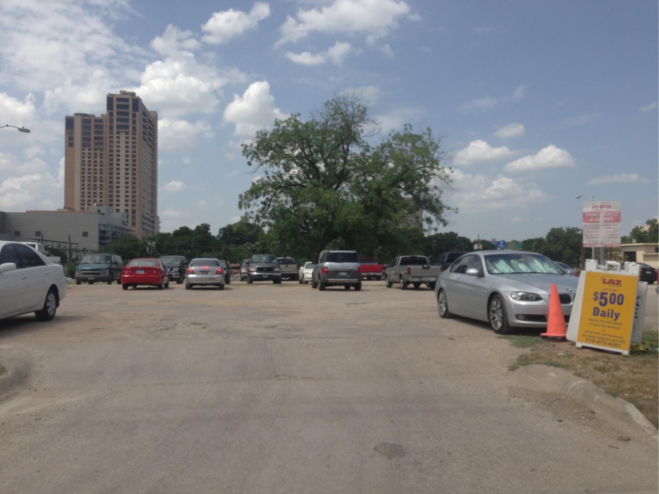 Lot 382 Parking in Austin ParkMe