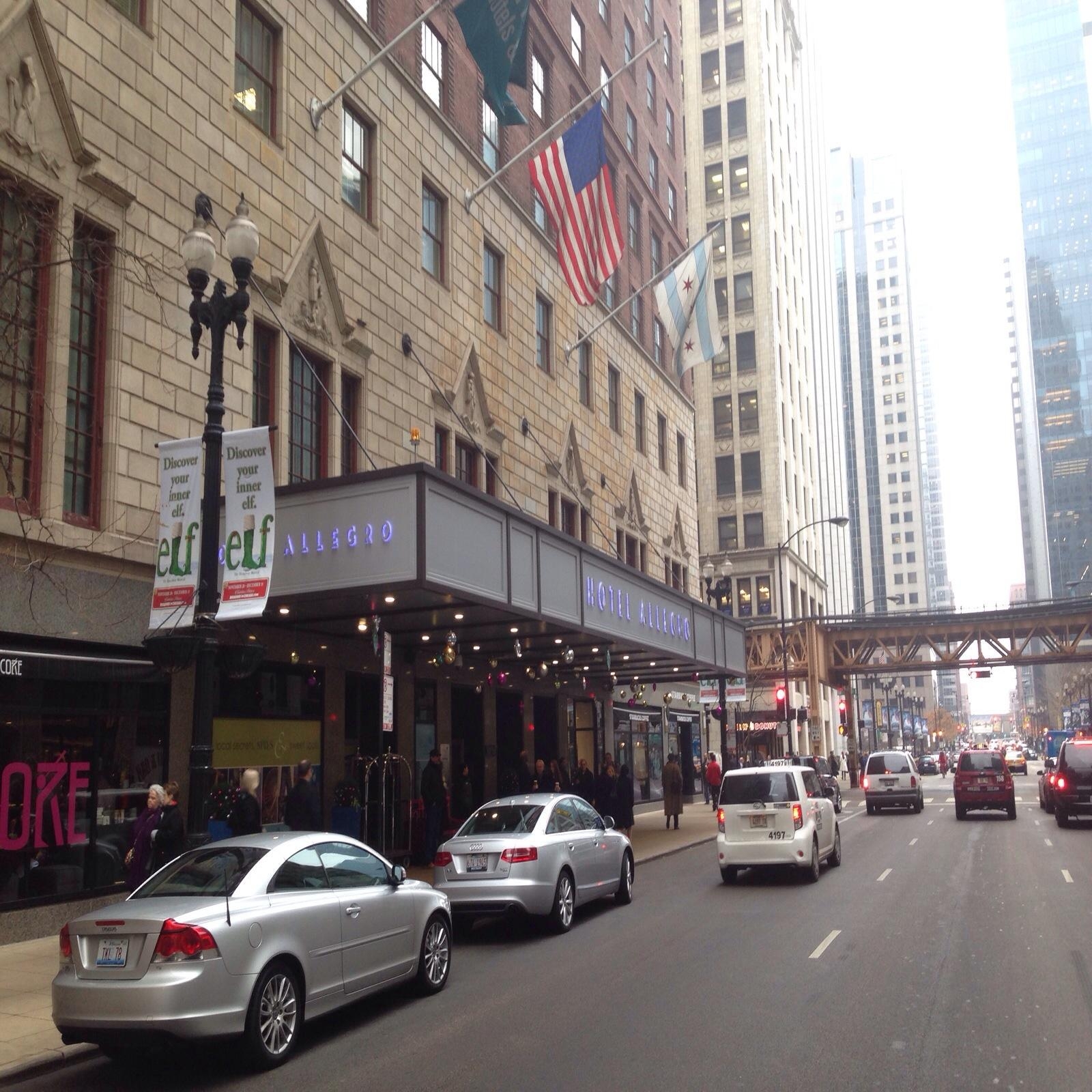 parking near hotel allegro chicago