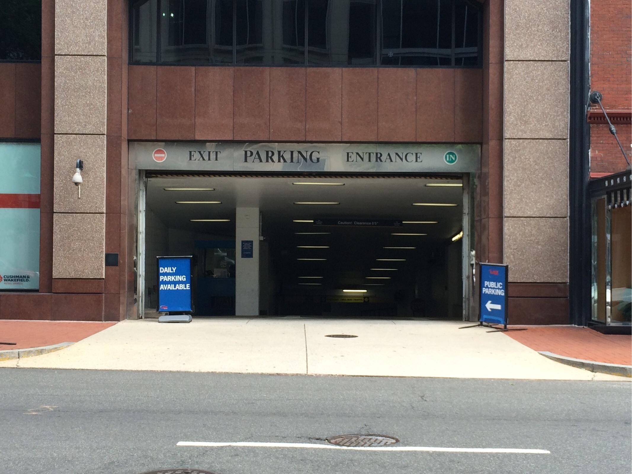 650 Massachusetts Ave NW Garage Parking in Washington ParkMe