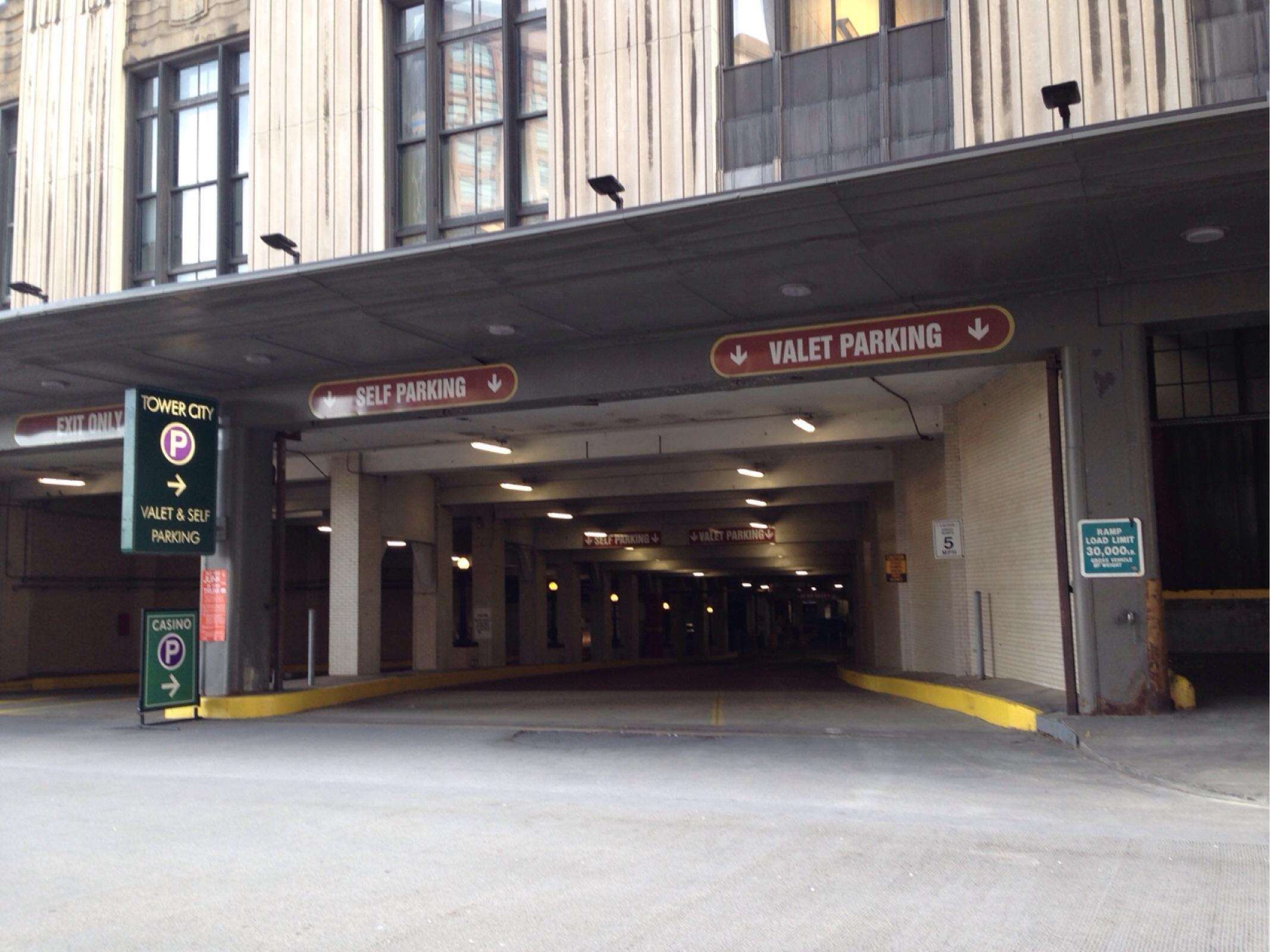 Parcheggio Di Tower City Center A Cleveland Parkme