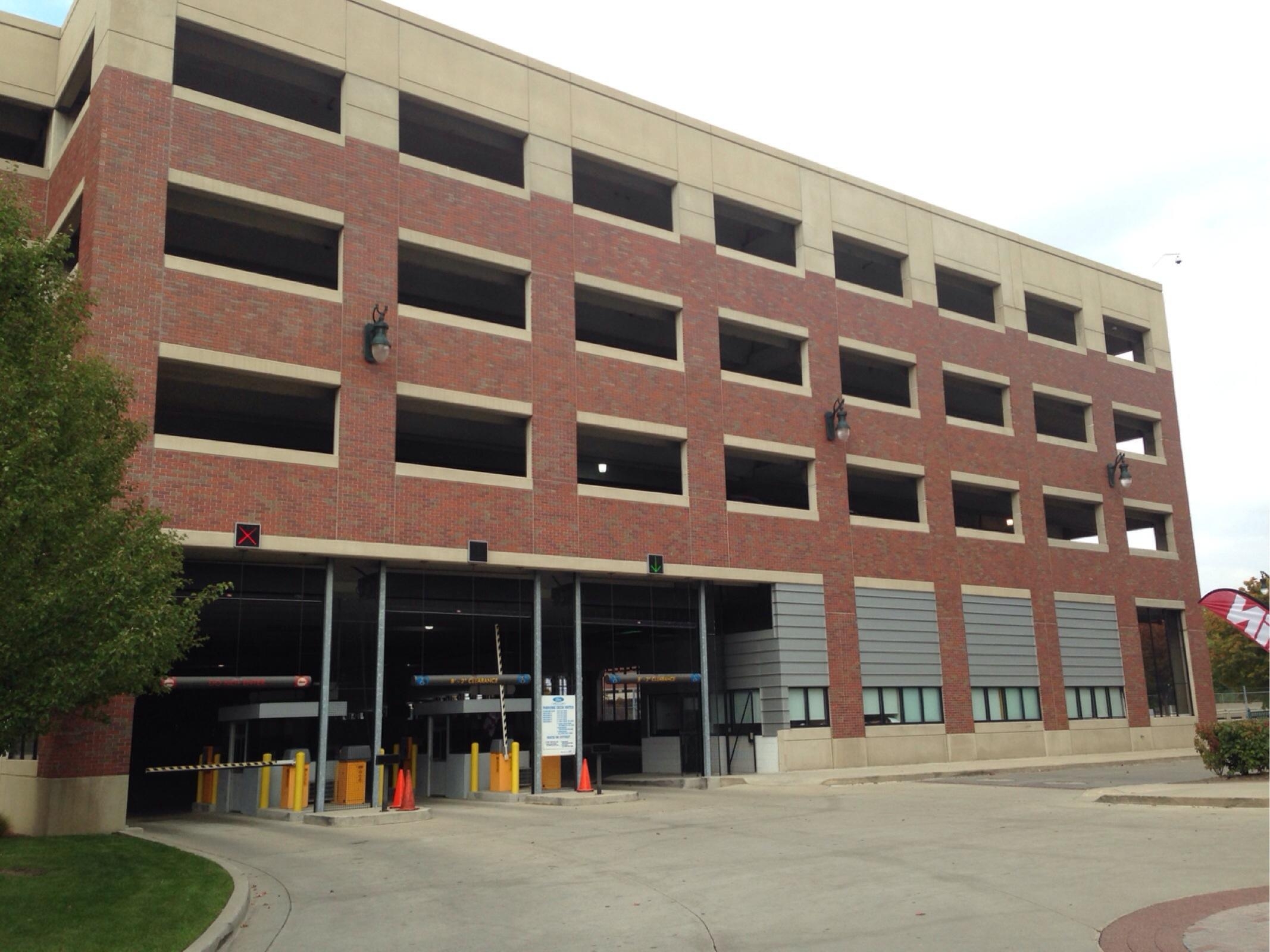 Ford Field Parking Deck - Parking in Detroit | ParkMe