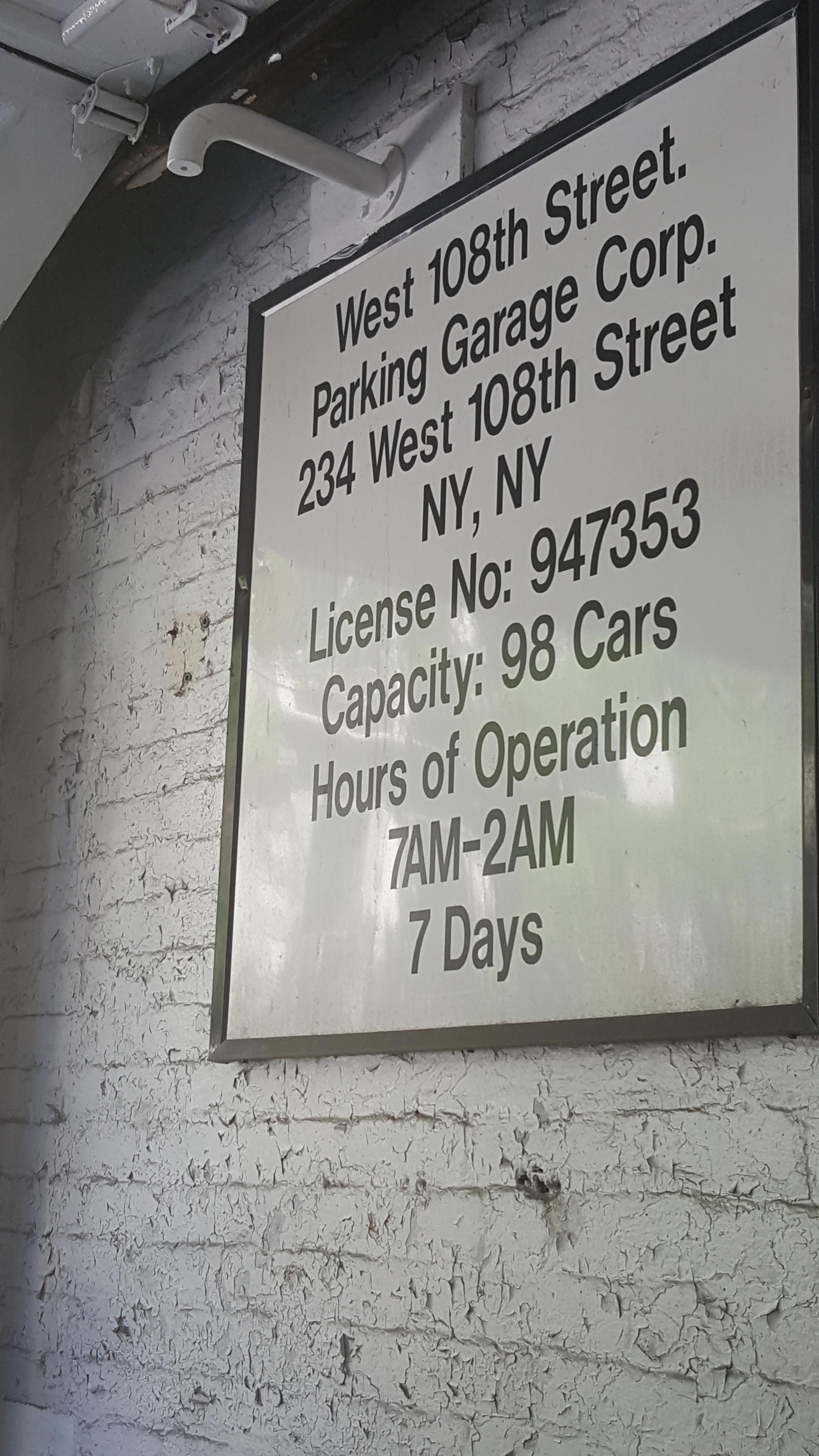 234 W 108th St Garage Parking In New York Parkme