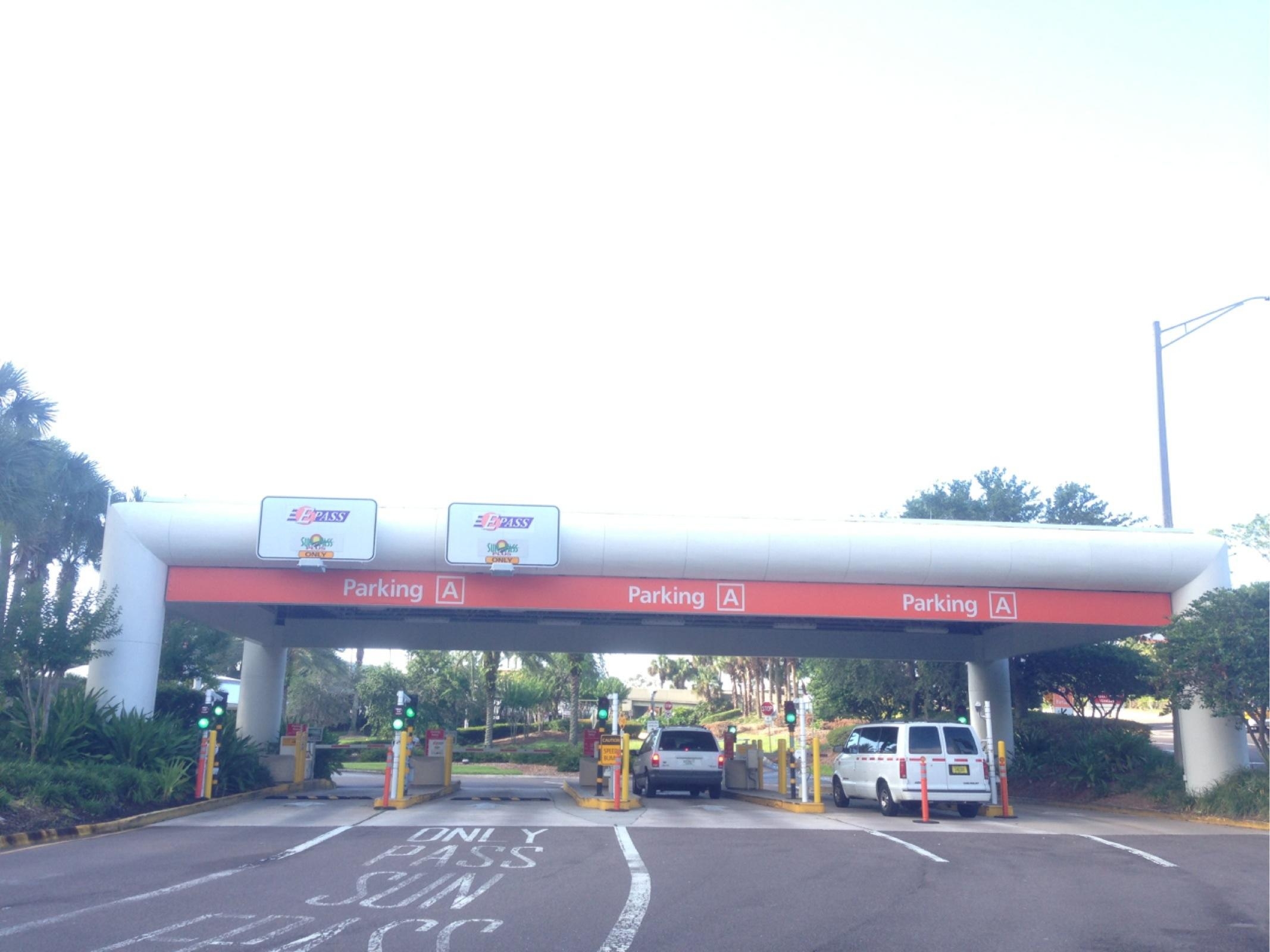 $2.99 Orlando Airport Parking, Lowest Cost Parking at MCO