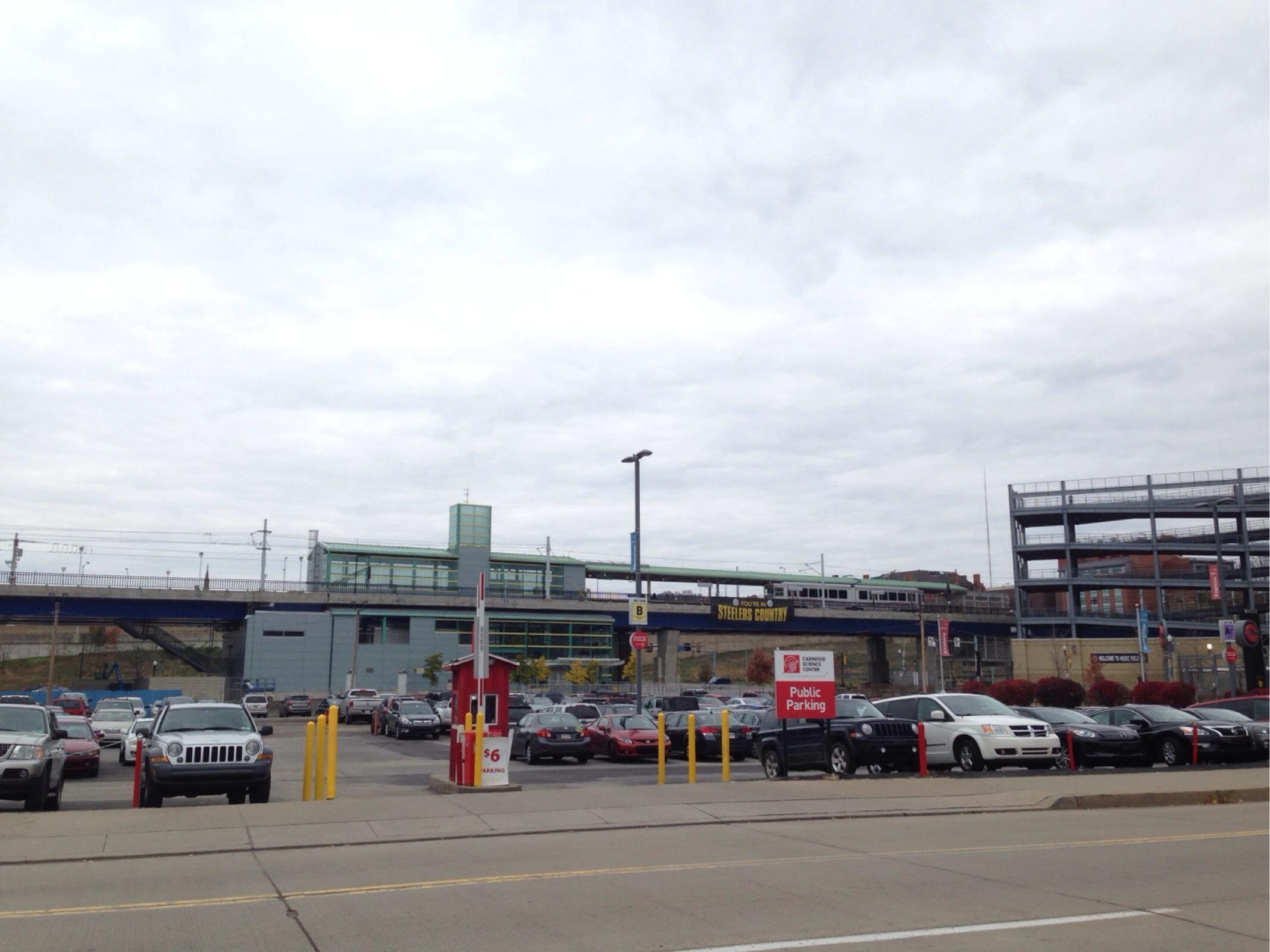 Carnegie Science Center North Lot - Parking in Pittsburgh | ParkMe