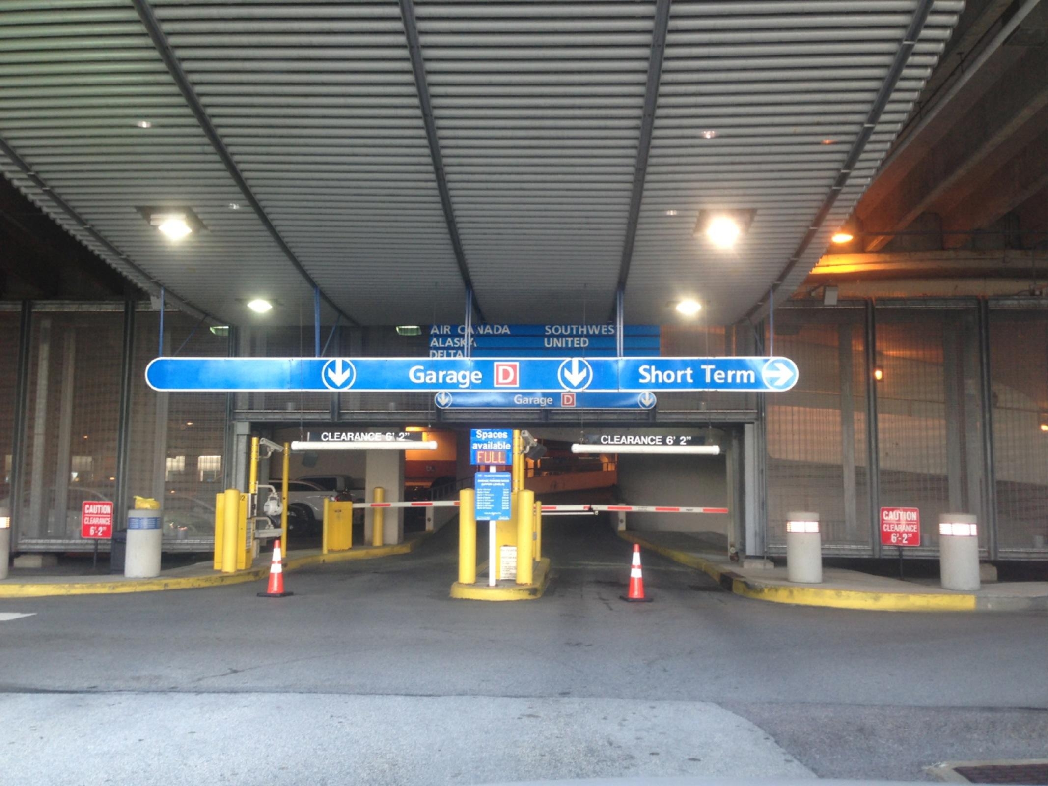 philadelphia airport park and ride