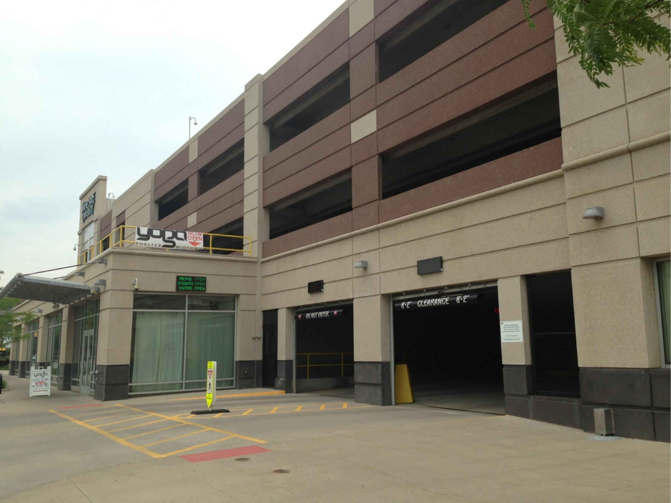 Parking Structure 8 Parking in Detroit ParkMe