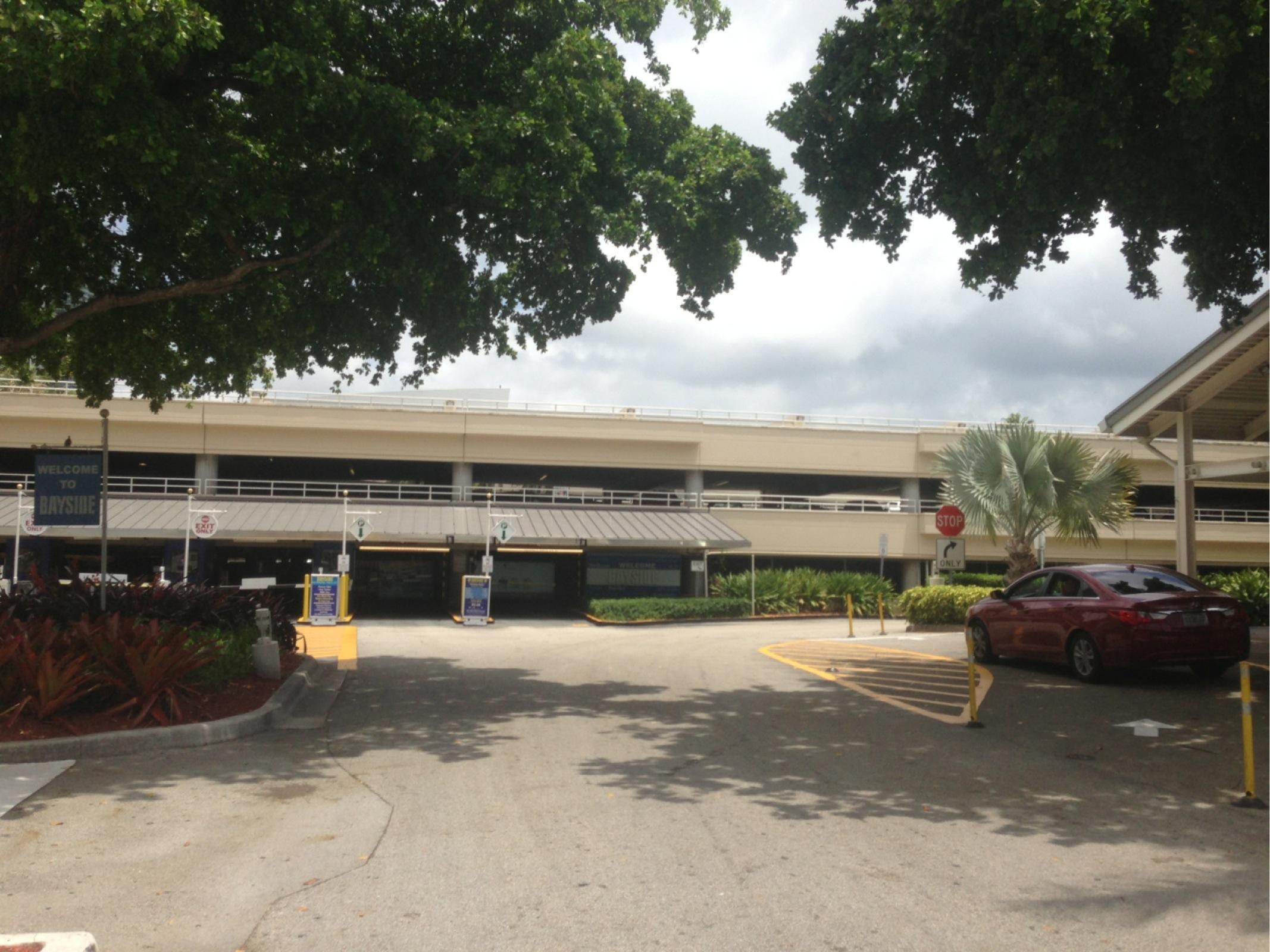 Bayside Marketplace Parking in Miami ParkMe