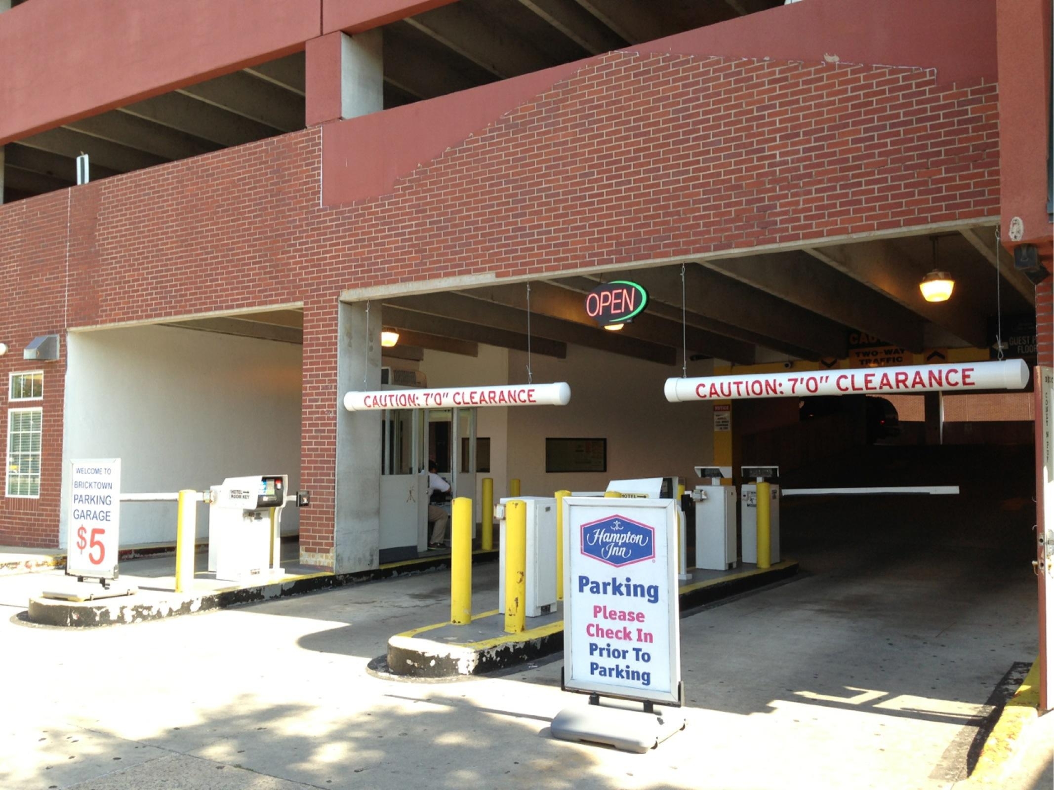 212E E Sheridan Ave Garage Parking in Oklahoma City ParkMe
