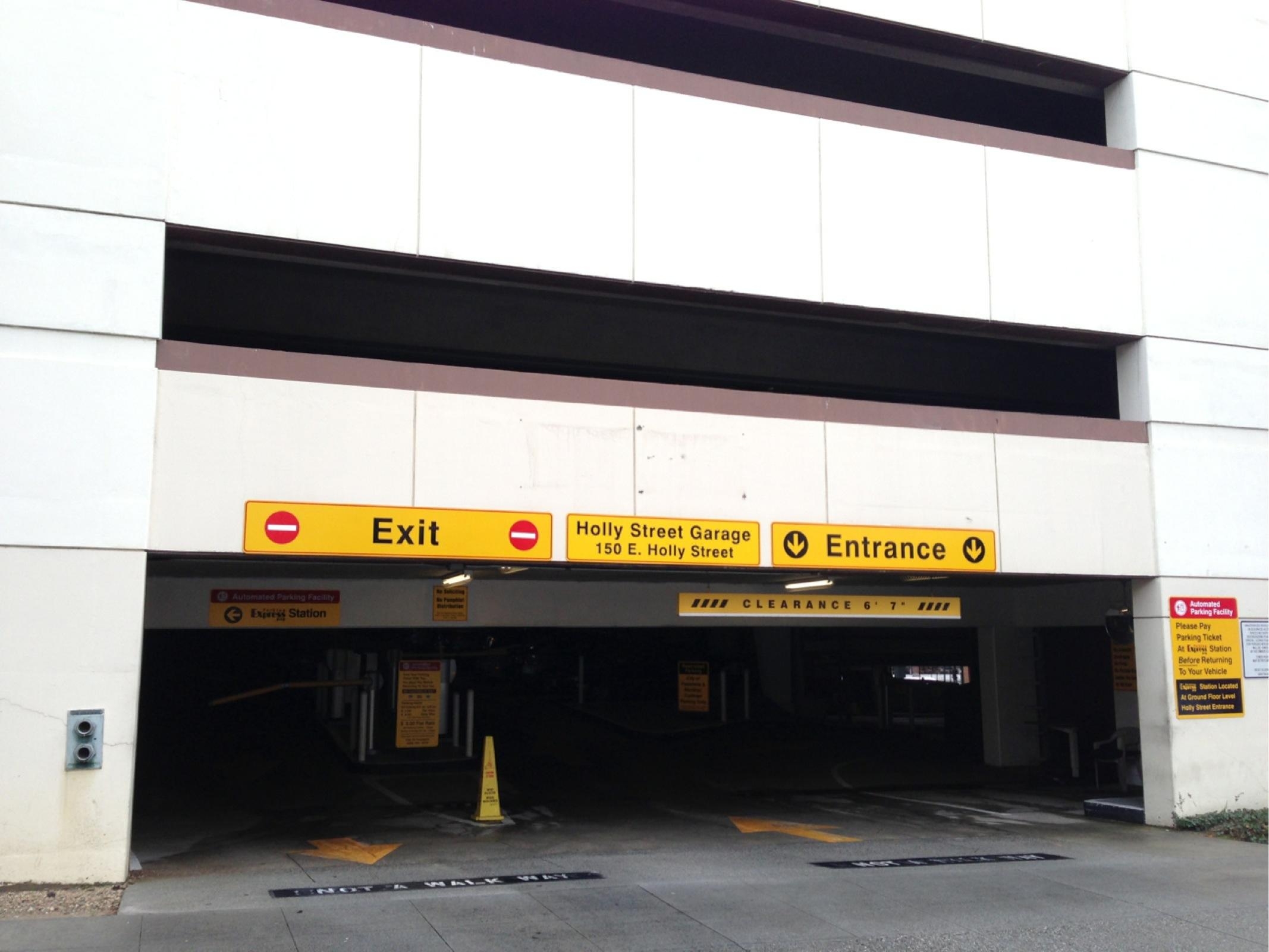 Holly Street Parking Structure - Parking in Pasadena | ParkMe