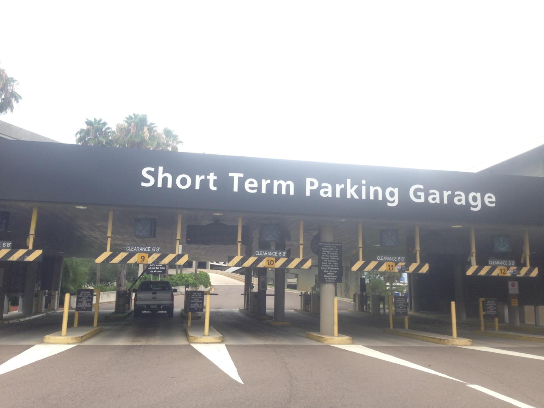 Aloha, Parkers! Your Guide to Short-Term Parking in Paradise