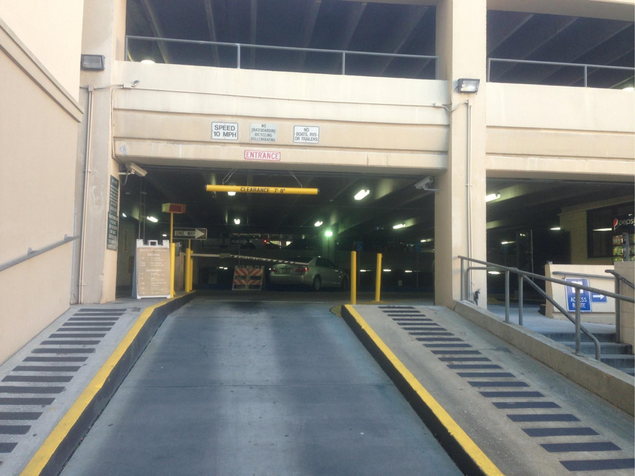 Charleston County Parking Garage Parking In Charleston Parkme