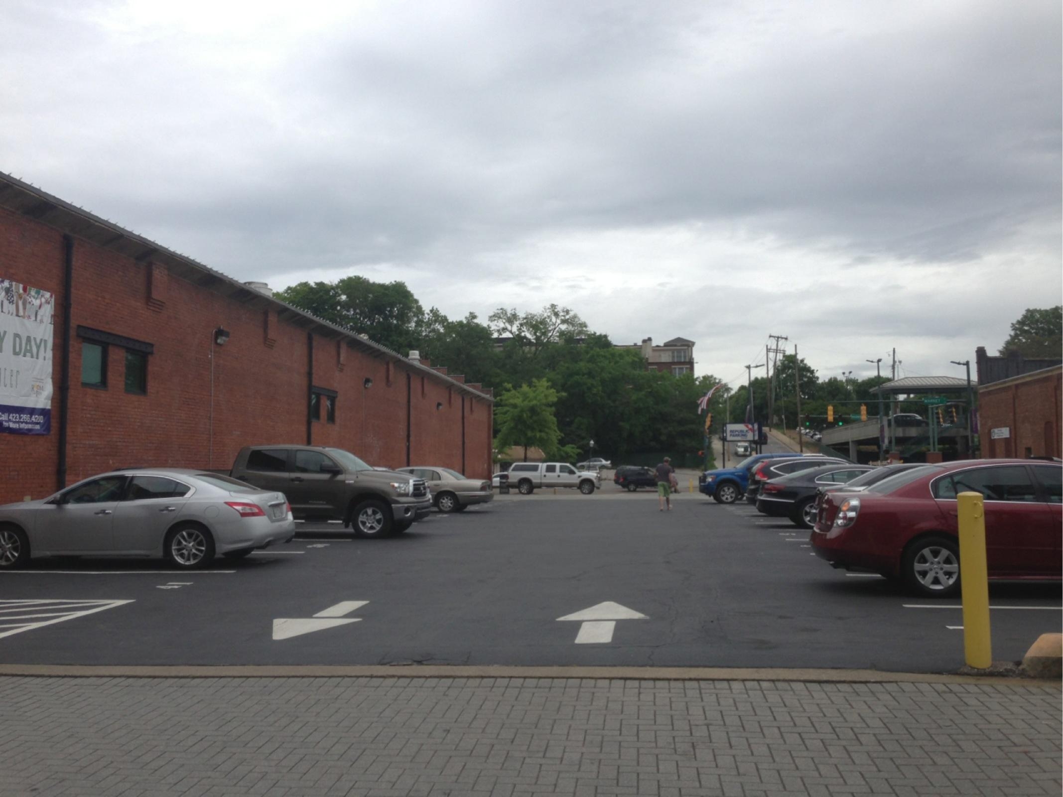 224 Broad St Parking Parking in Chattanooga ParkMe