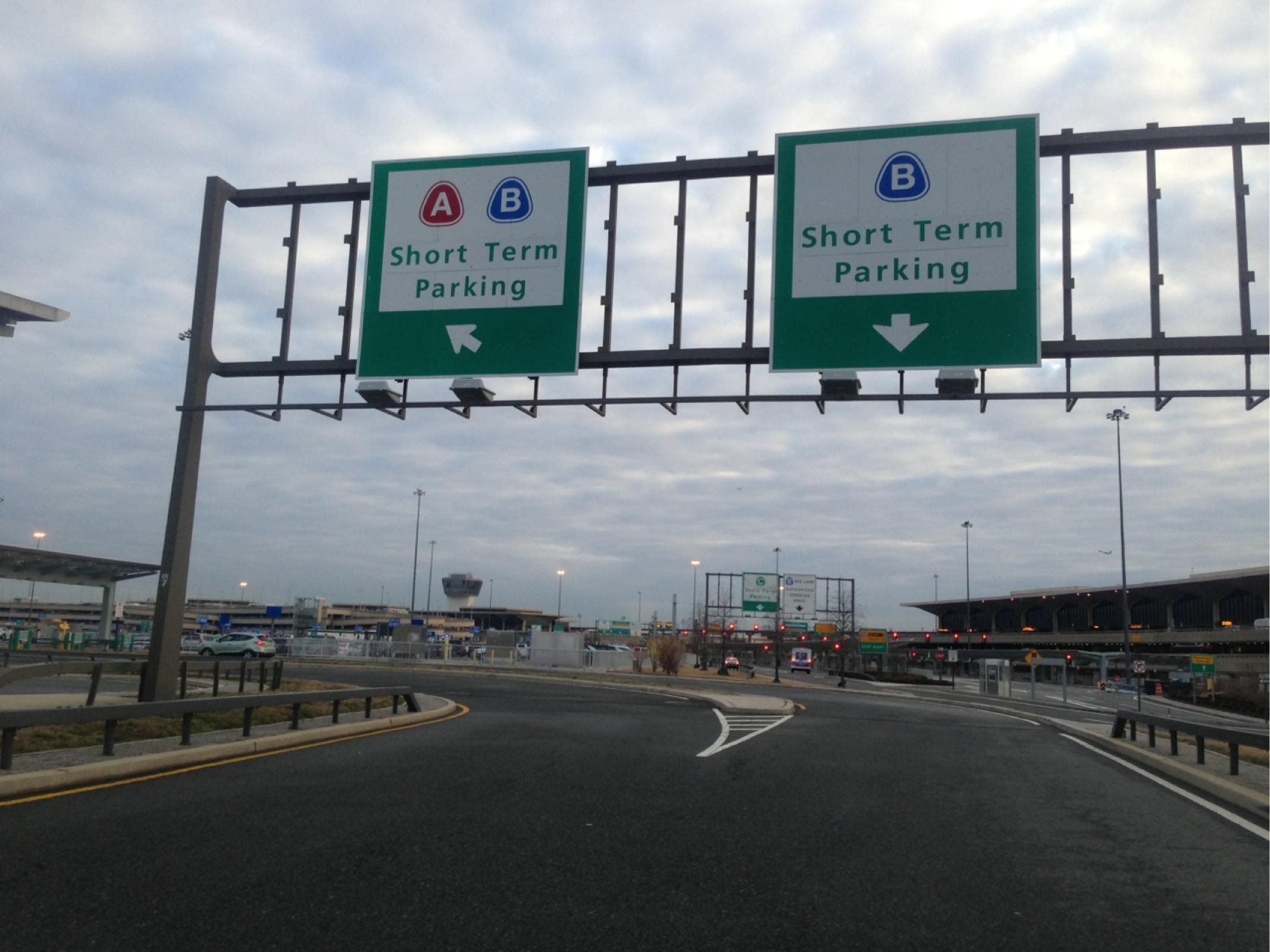 ewr-short-term-parking-b-parking-in-newark-parkme