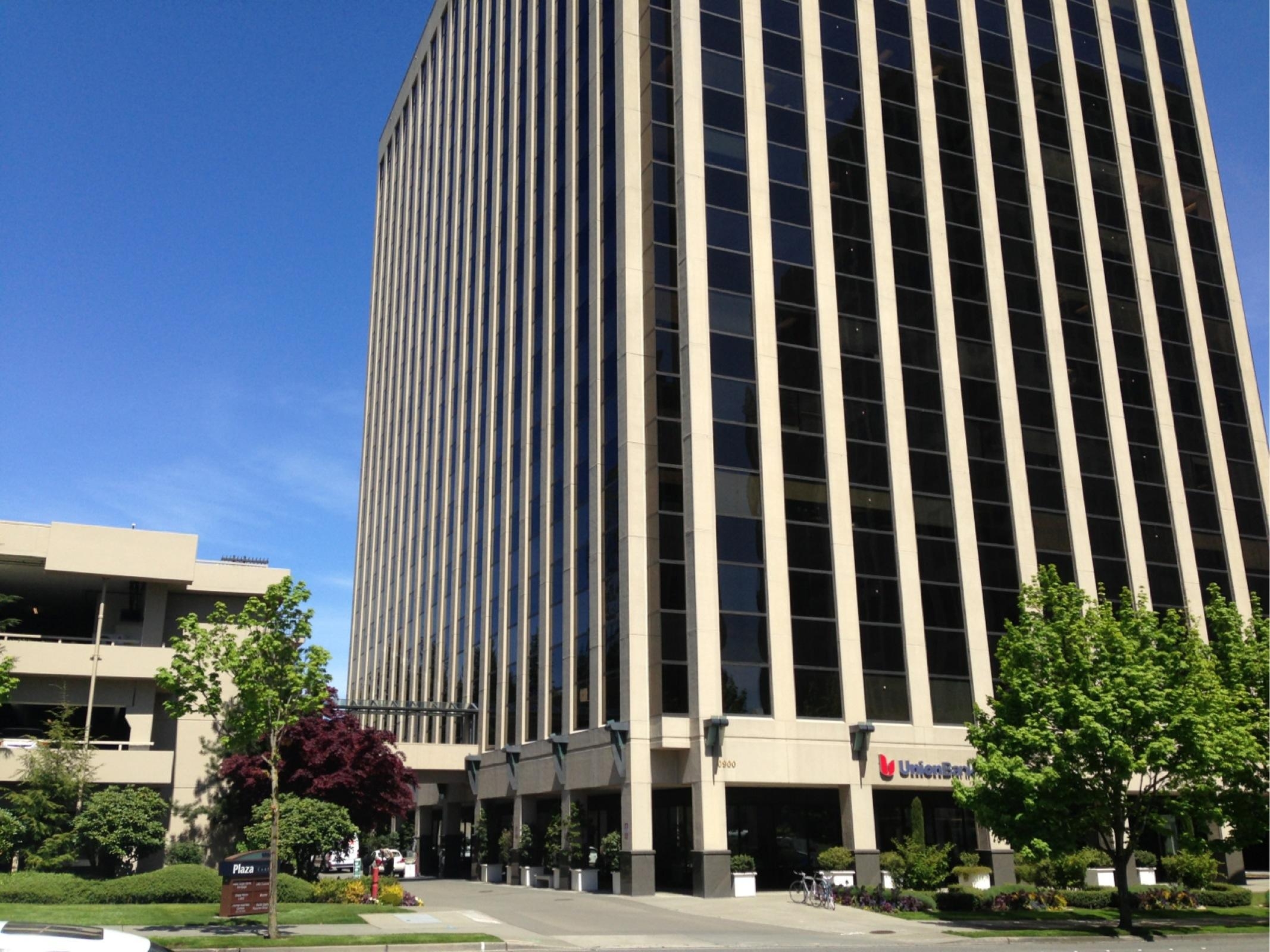 Plaza Center / US Bank Garage Parking in Bellevue ParkMe