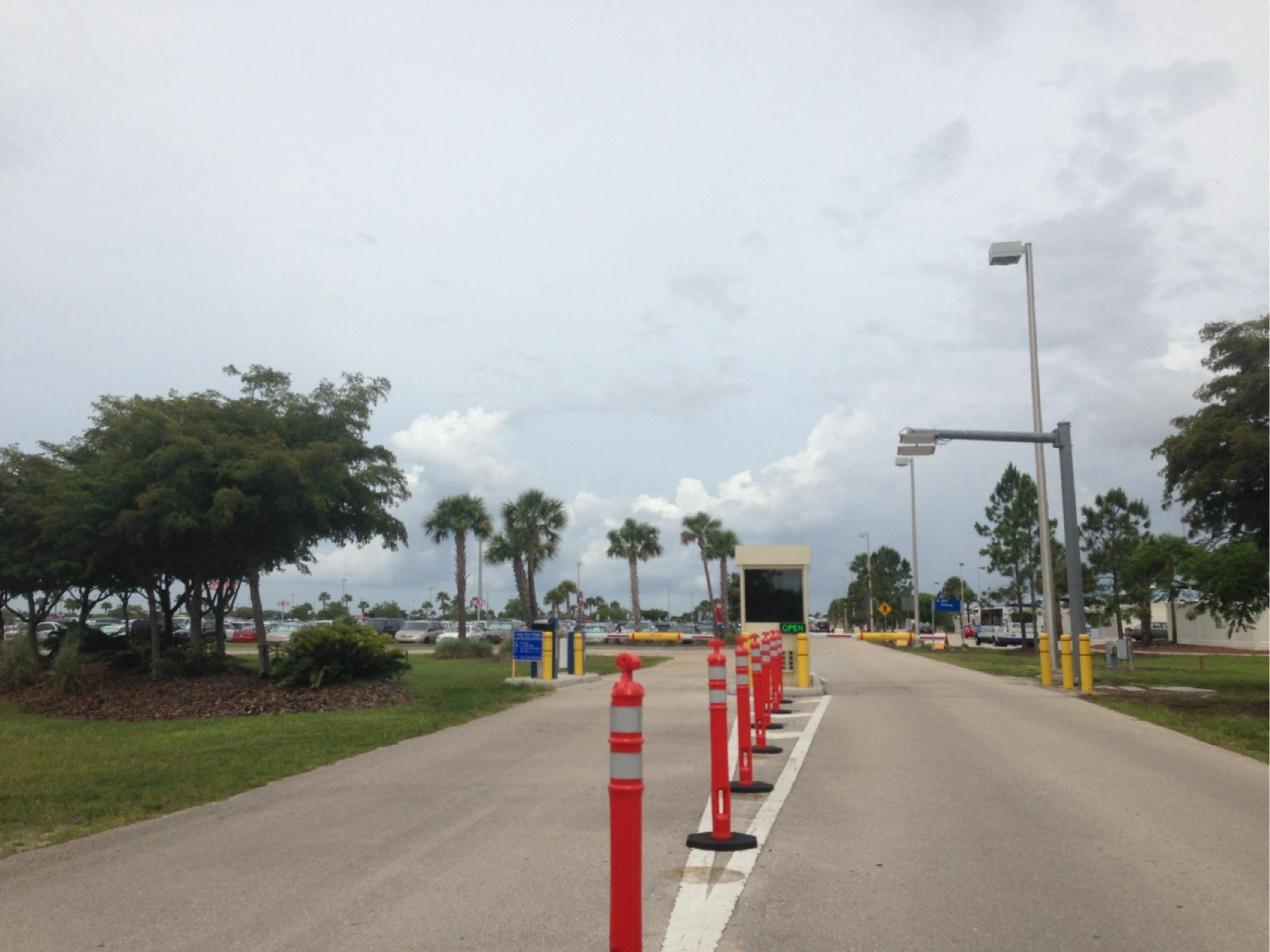 rsw-long-term-parking-in-fort-myers-parkme