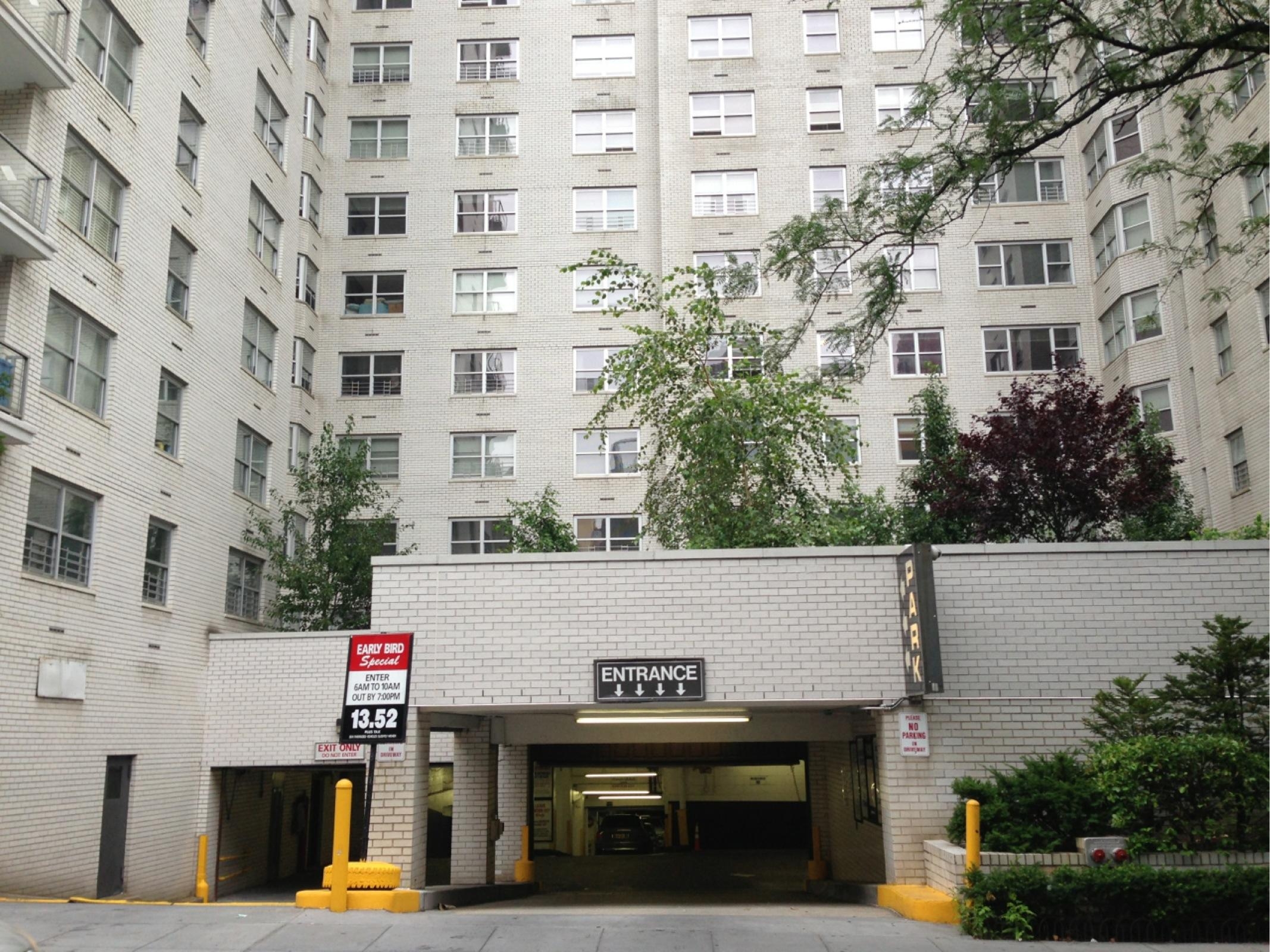 Pavilion Garage - Parking in New York | ParkMe