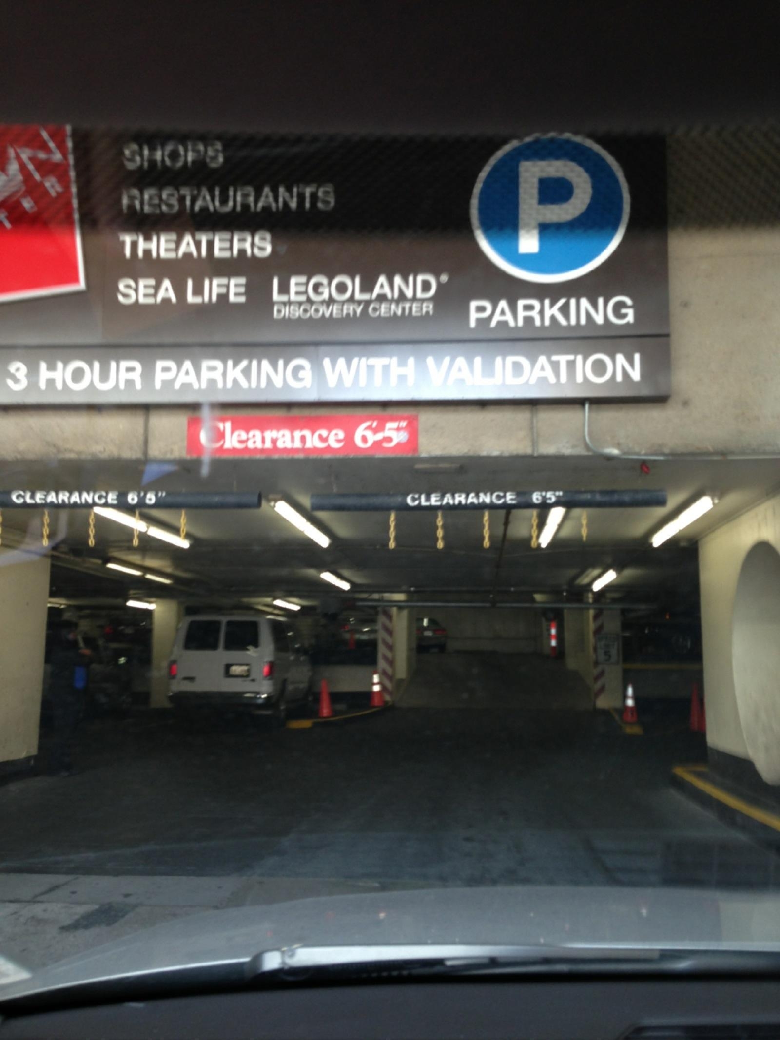 long term parking kansas city airport requirements
